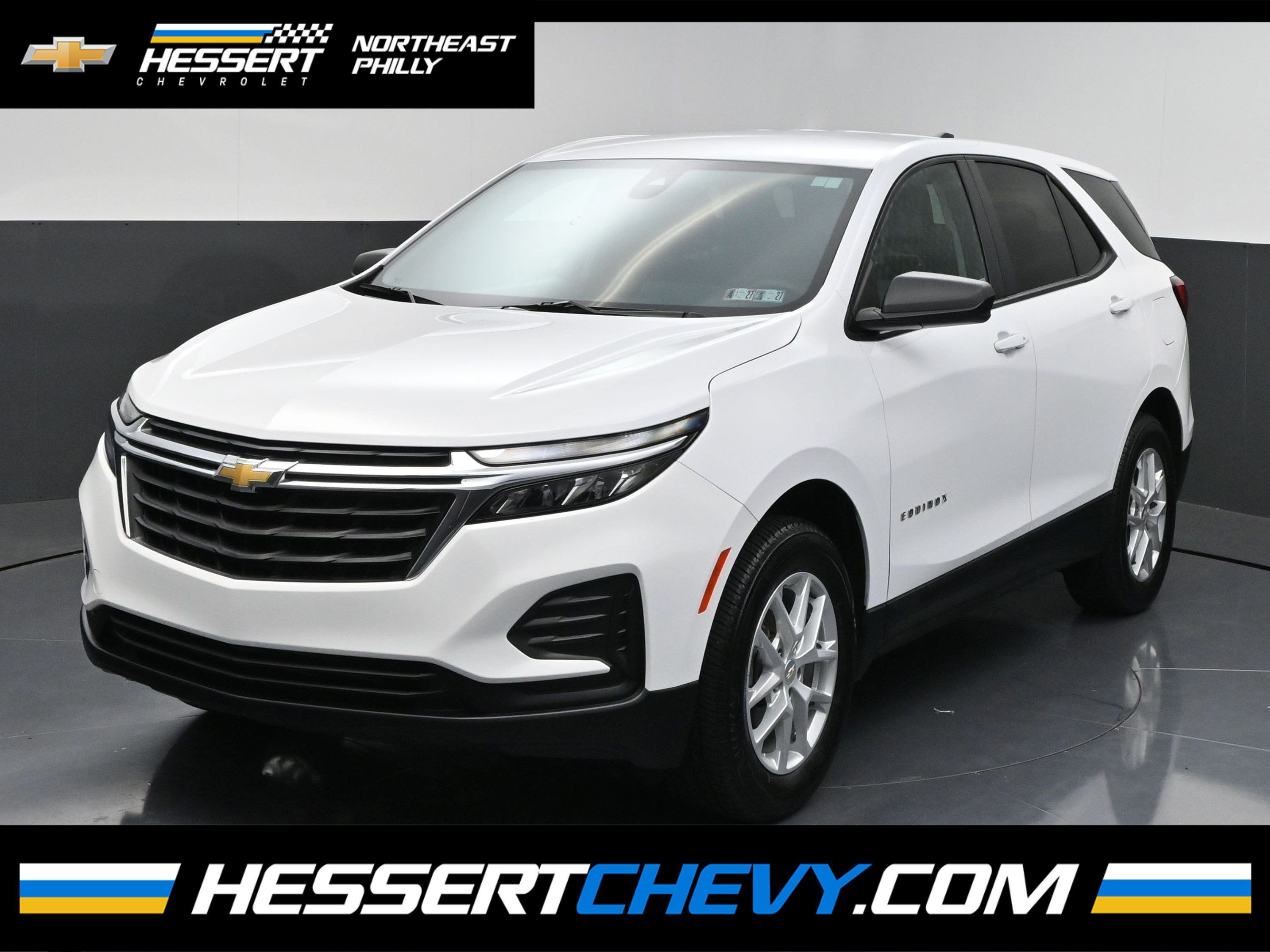Summit White 2023 Chevrolet Equinox SUV / Crossover Four-Wheel Drive Automatic