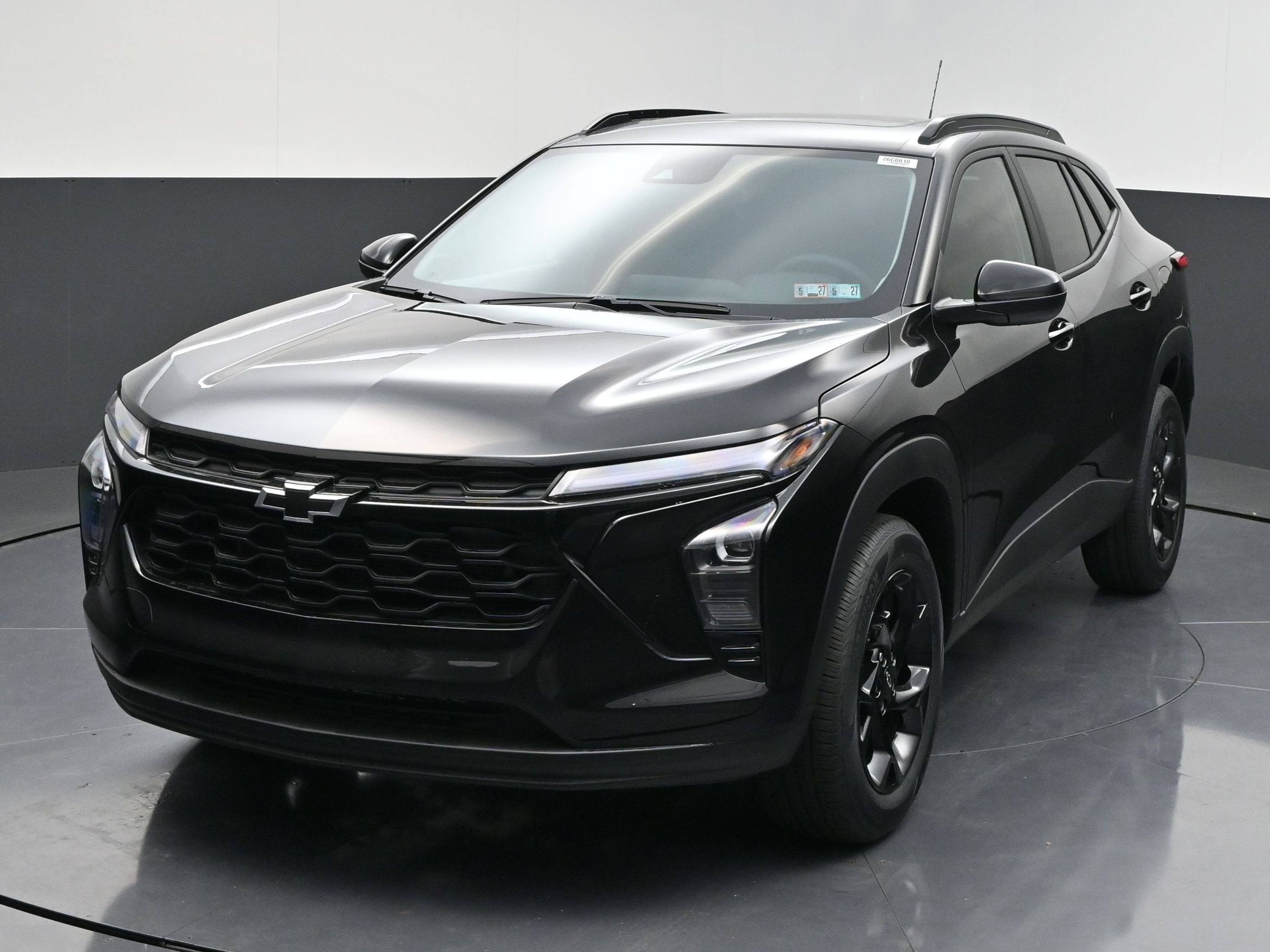 View vehicle photo 3