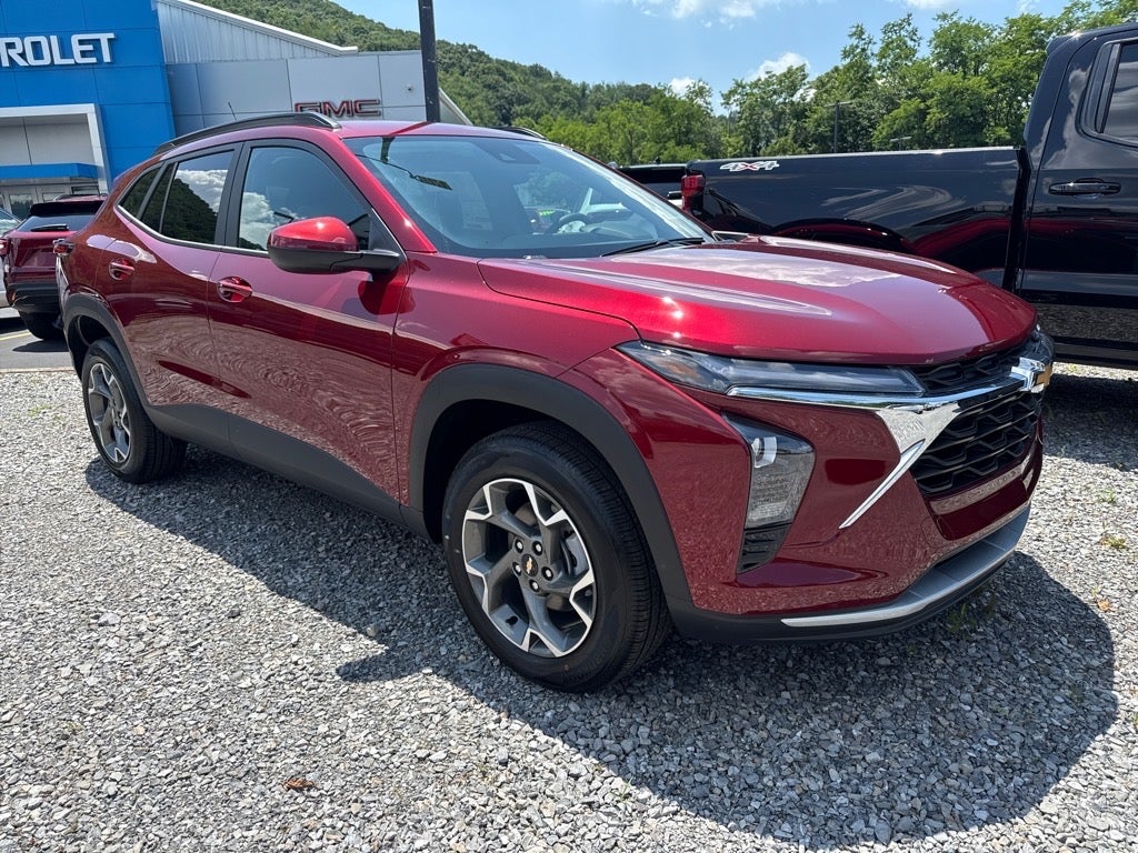 2025 Chevrolet Trax LT FWD
