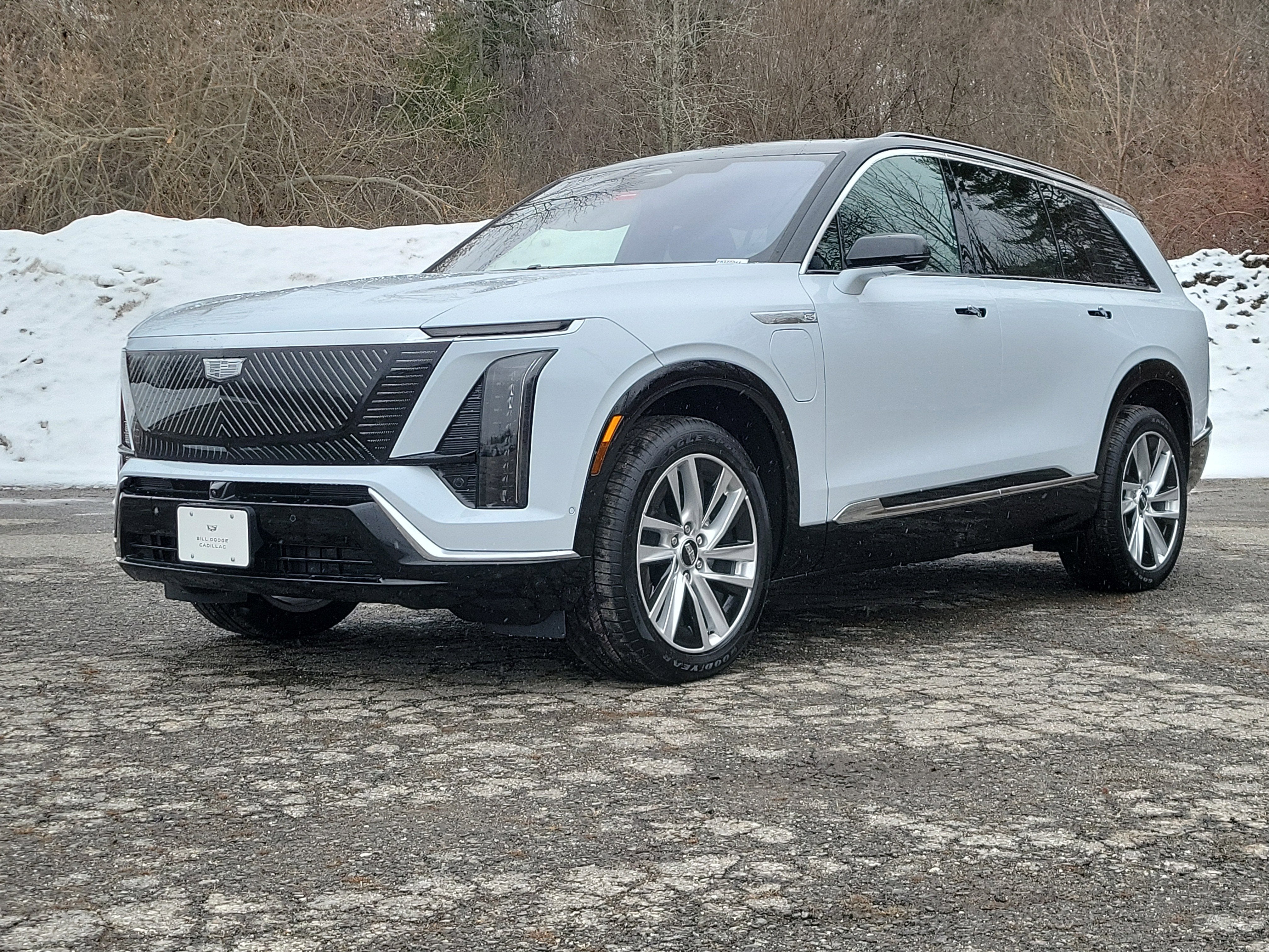 Vibrant White Tricoat (Late Availability) 2026 Cadillac VISTIQ SUV / Crossover All-Wheel Drive Automatic