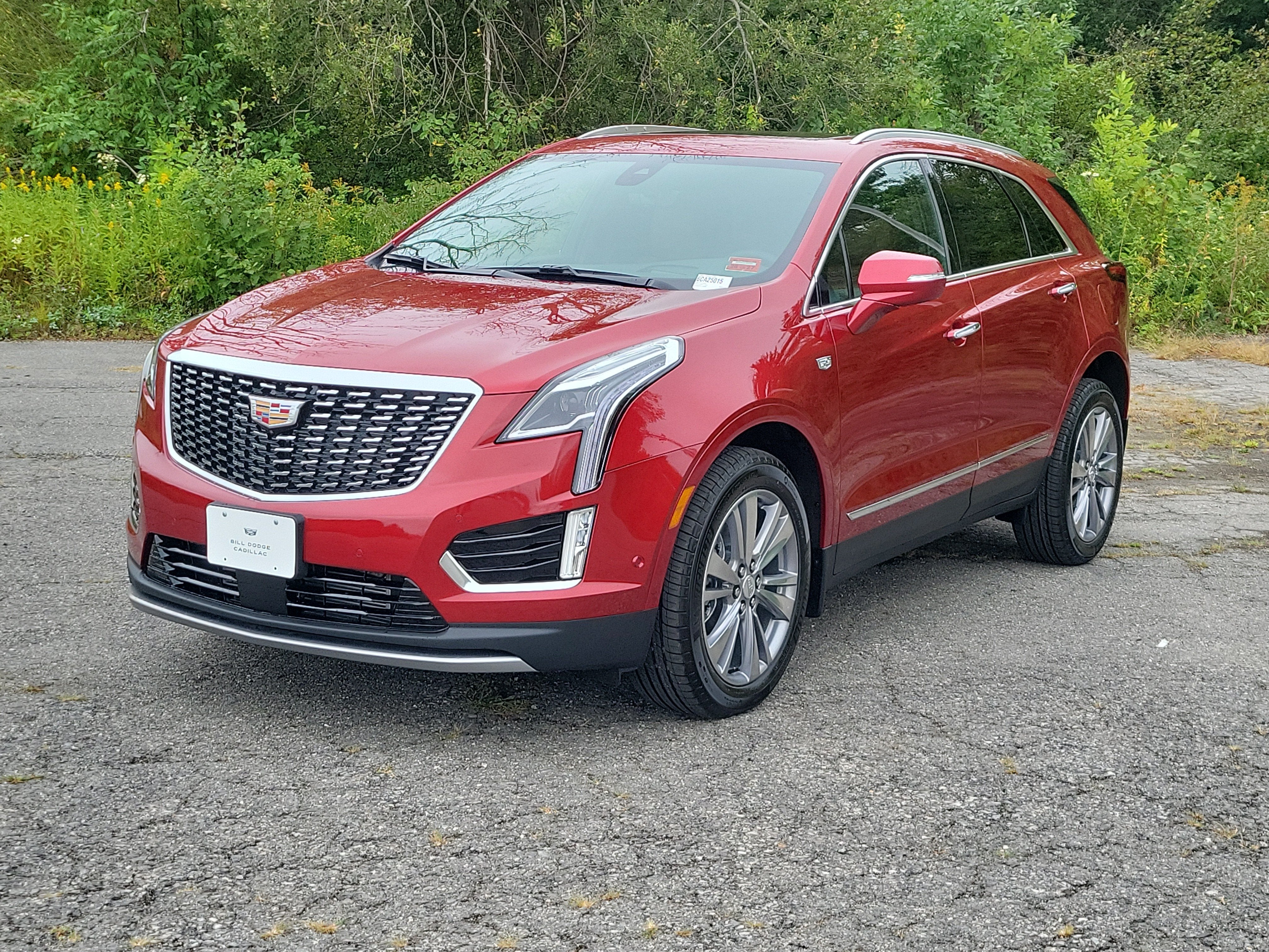 Radiant Red Tintcoat 2026 Cadillac XT5 SUV / Crossover Four-Wheel Drive Automatic