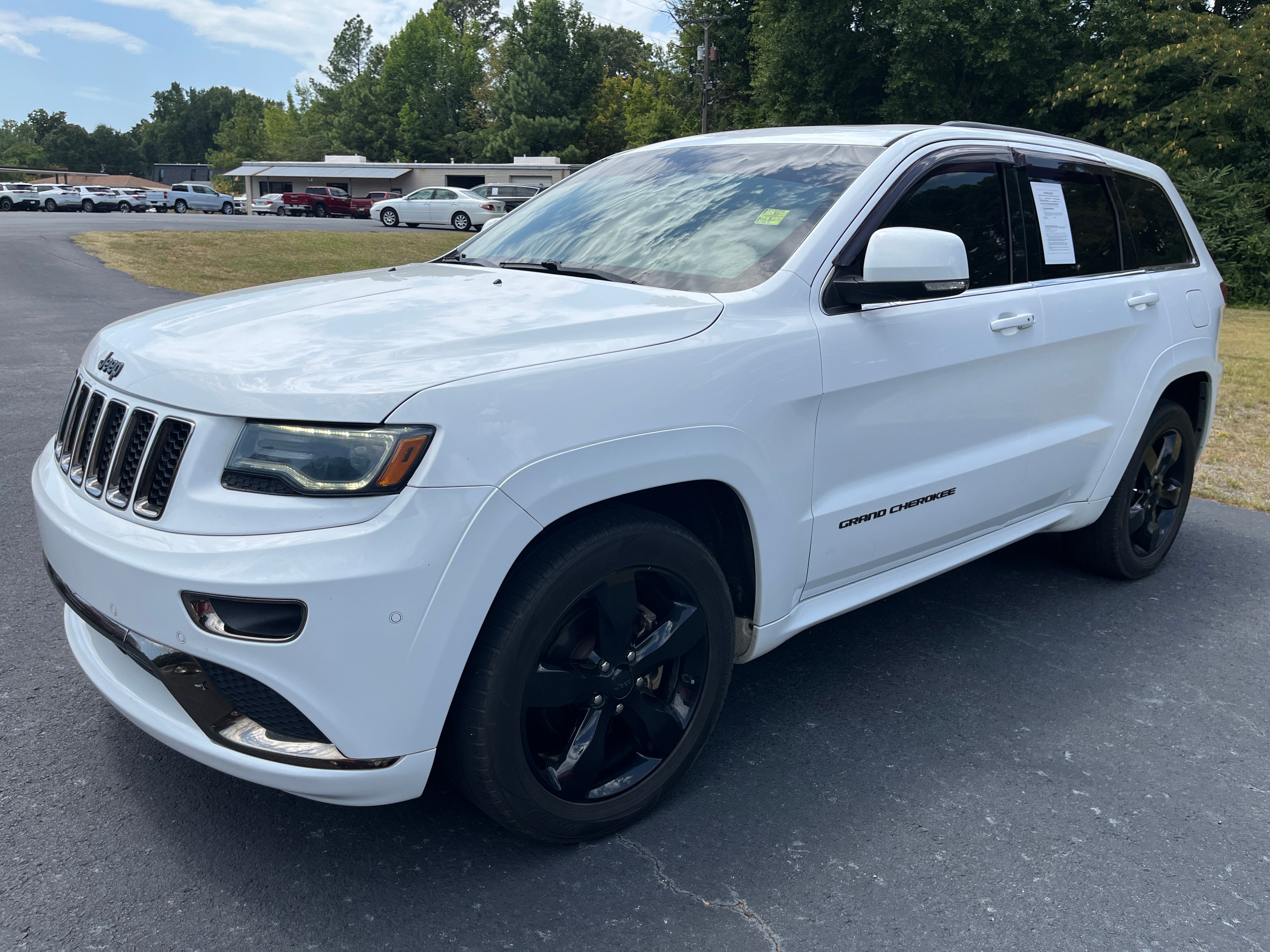 White 2016 Jeep Grand Cherokee SUV / Crossover 4X2 Automatic