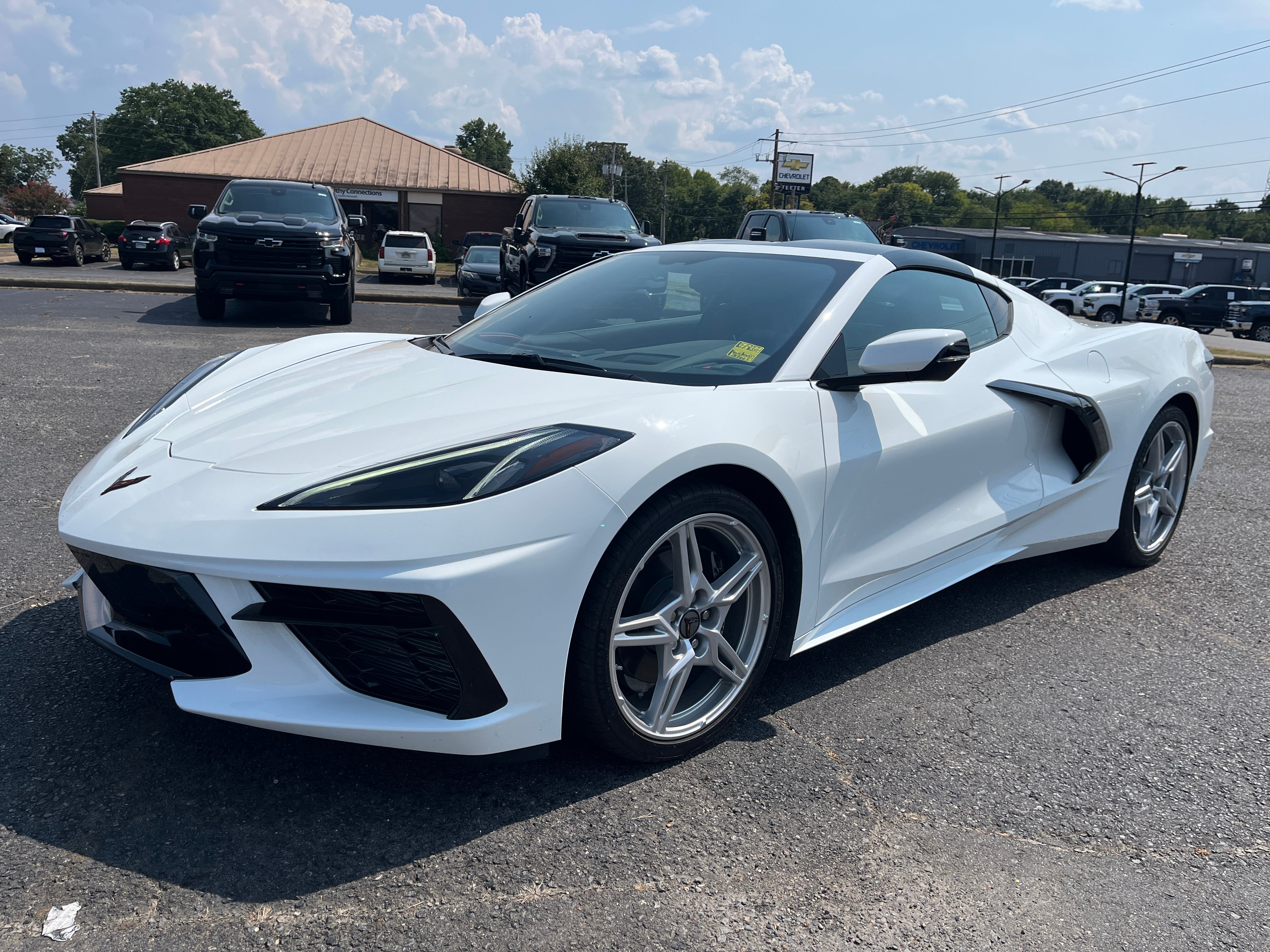 Arctic White 2022 Chevrolet Corvette Coupe Rear-Wheel Drive Automatic