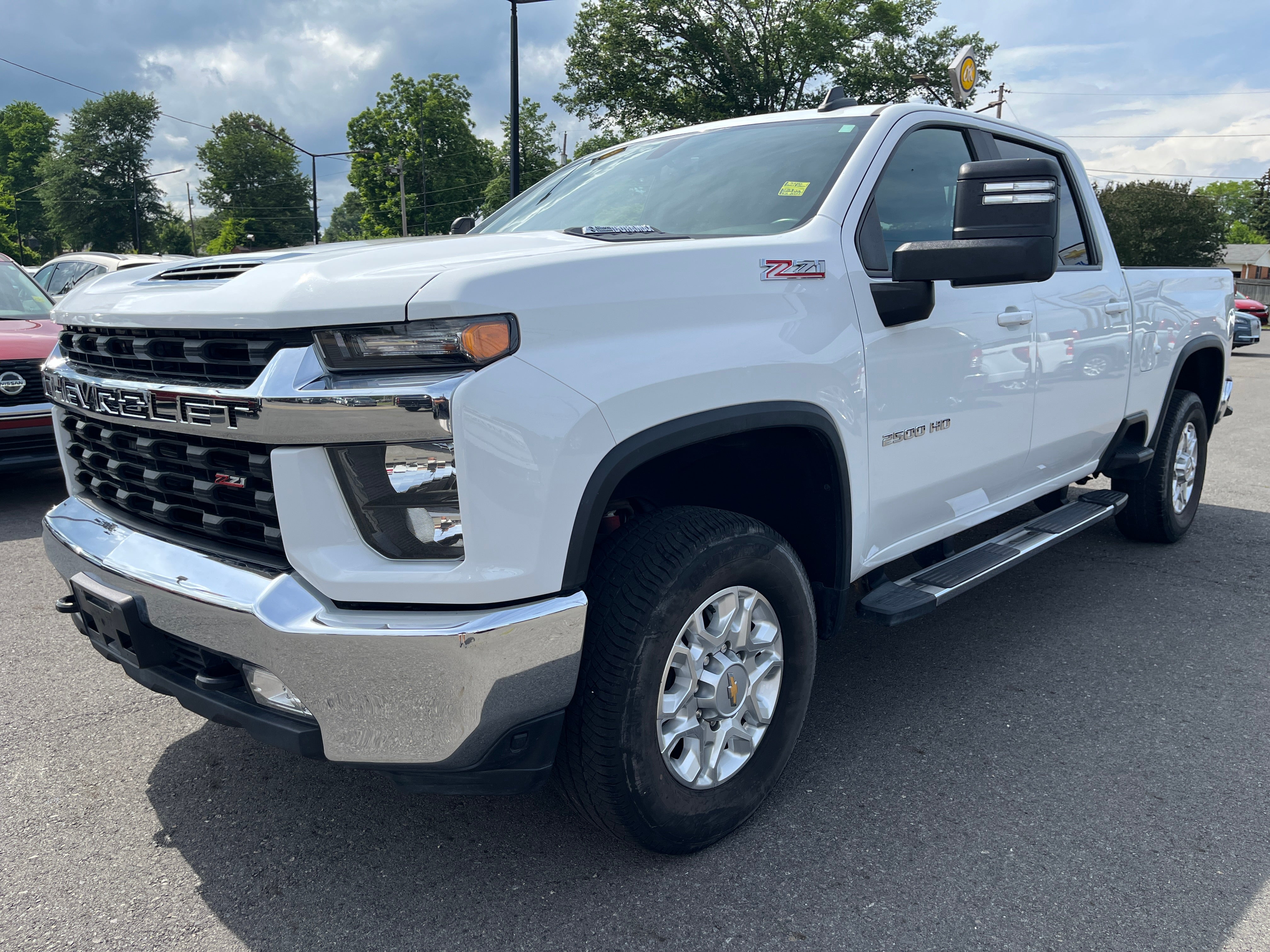  2023 Chevrolet Silverado 2500HD LT Crew Cab 4WD   