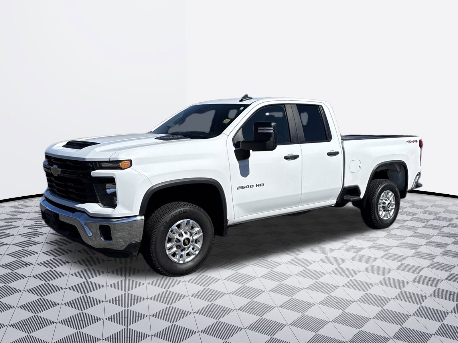 Summit White 2024 Chevrolet Silverado 2500HD Pickup Truck Four-Wheel Drive Automatic