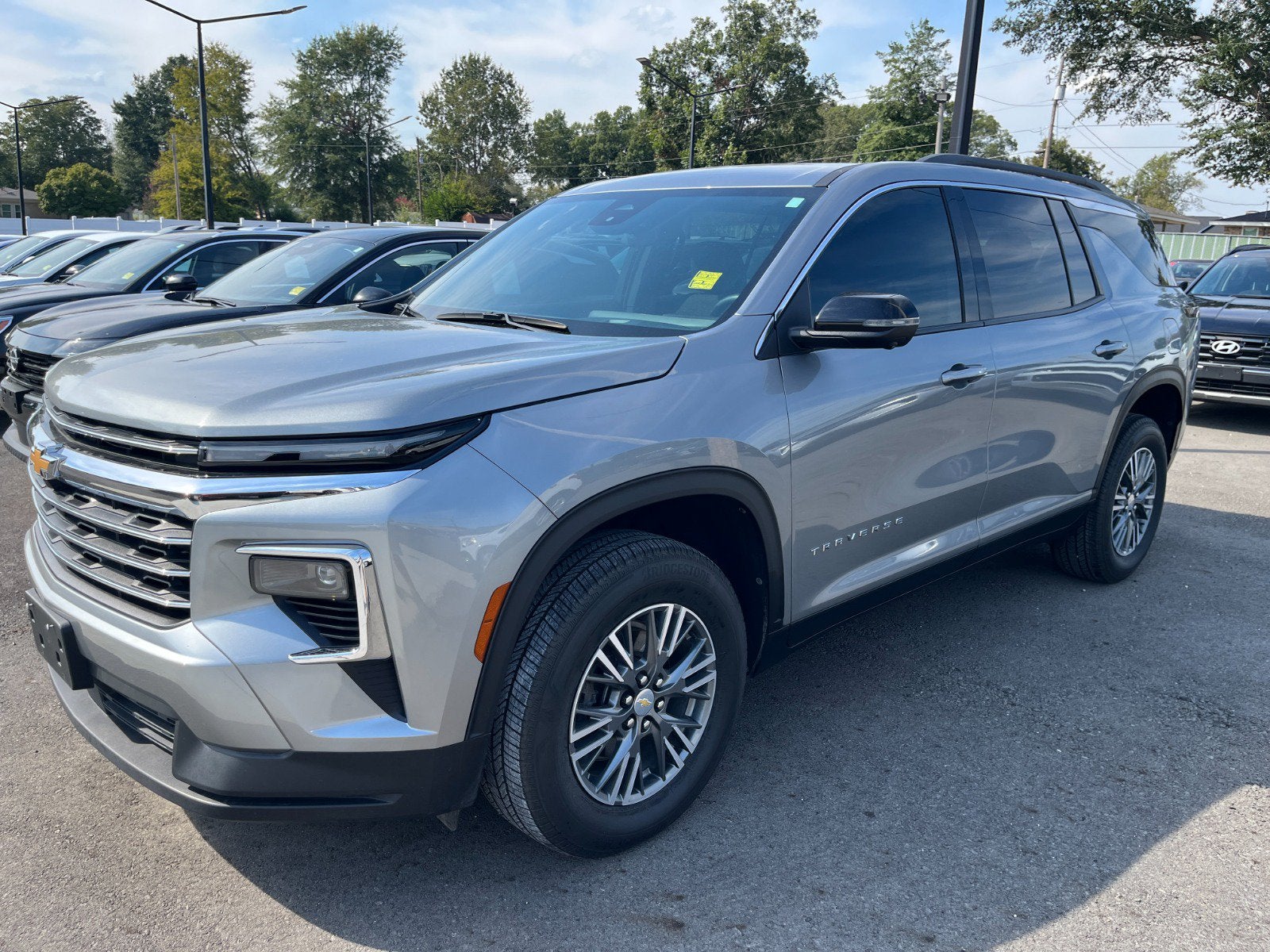 2024 Chevrolet Traverse LT FWD