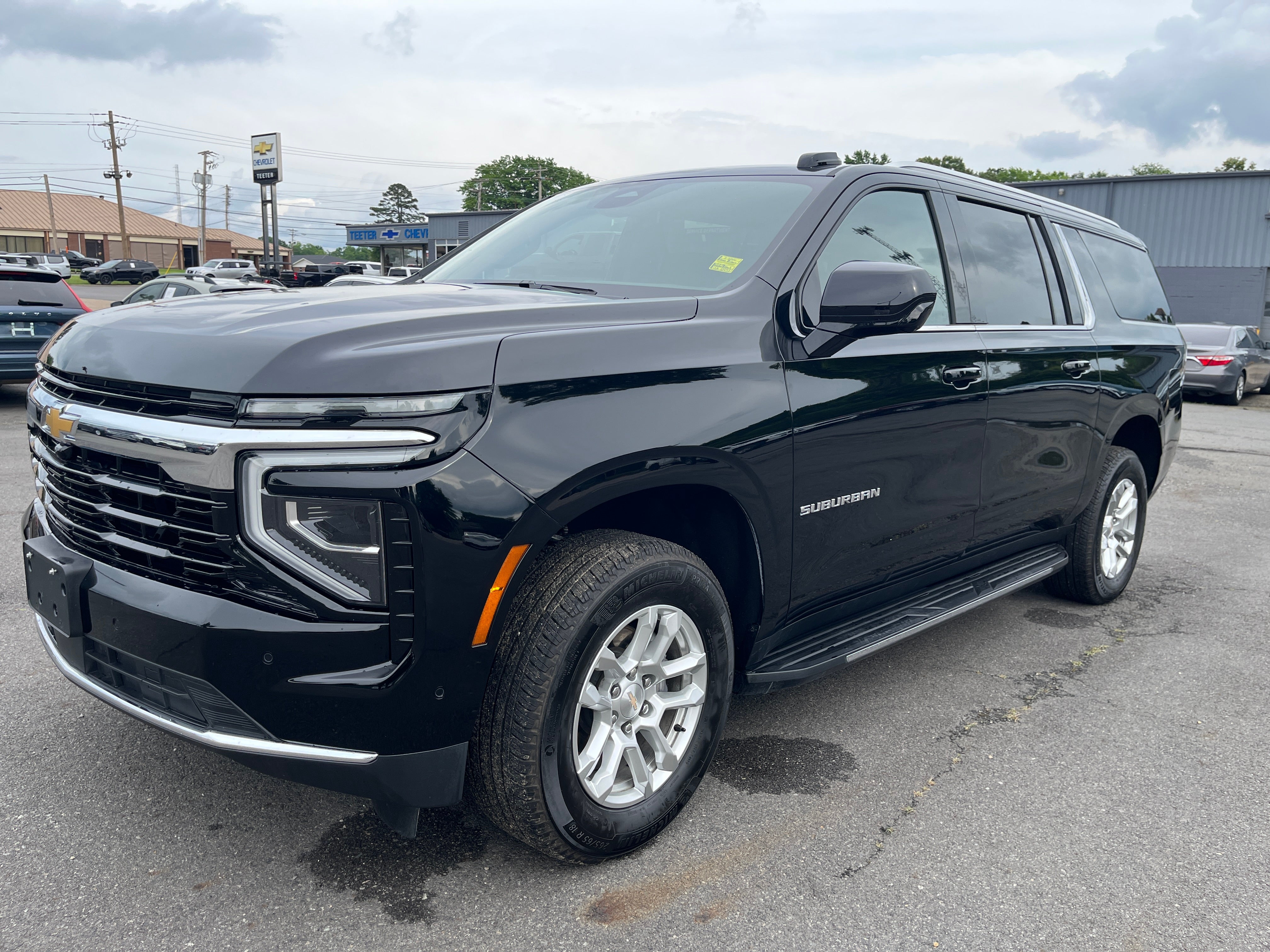  2025 Chevrolet Suburban LS RWD   