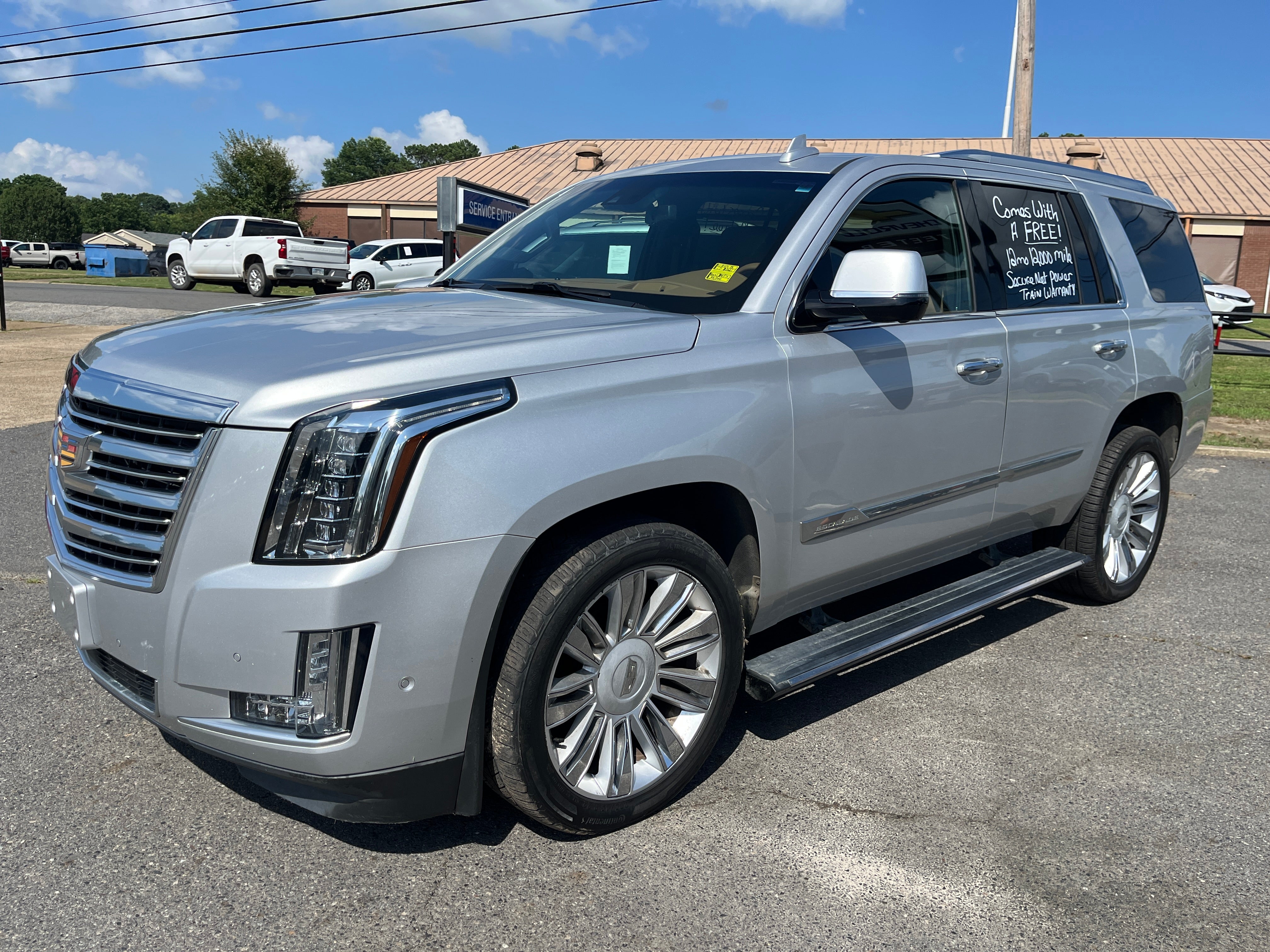 Radiant Silver Metallic 2017 Cadillac Escalade SUV / Crossover Four-Wheel Drive Automatic