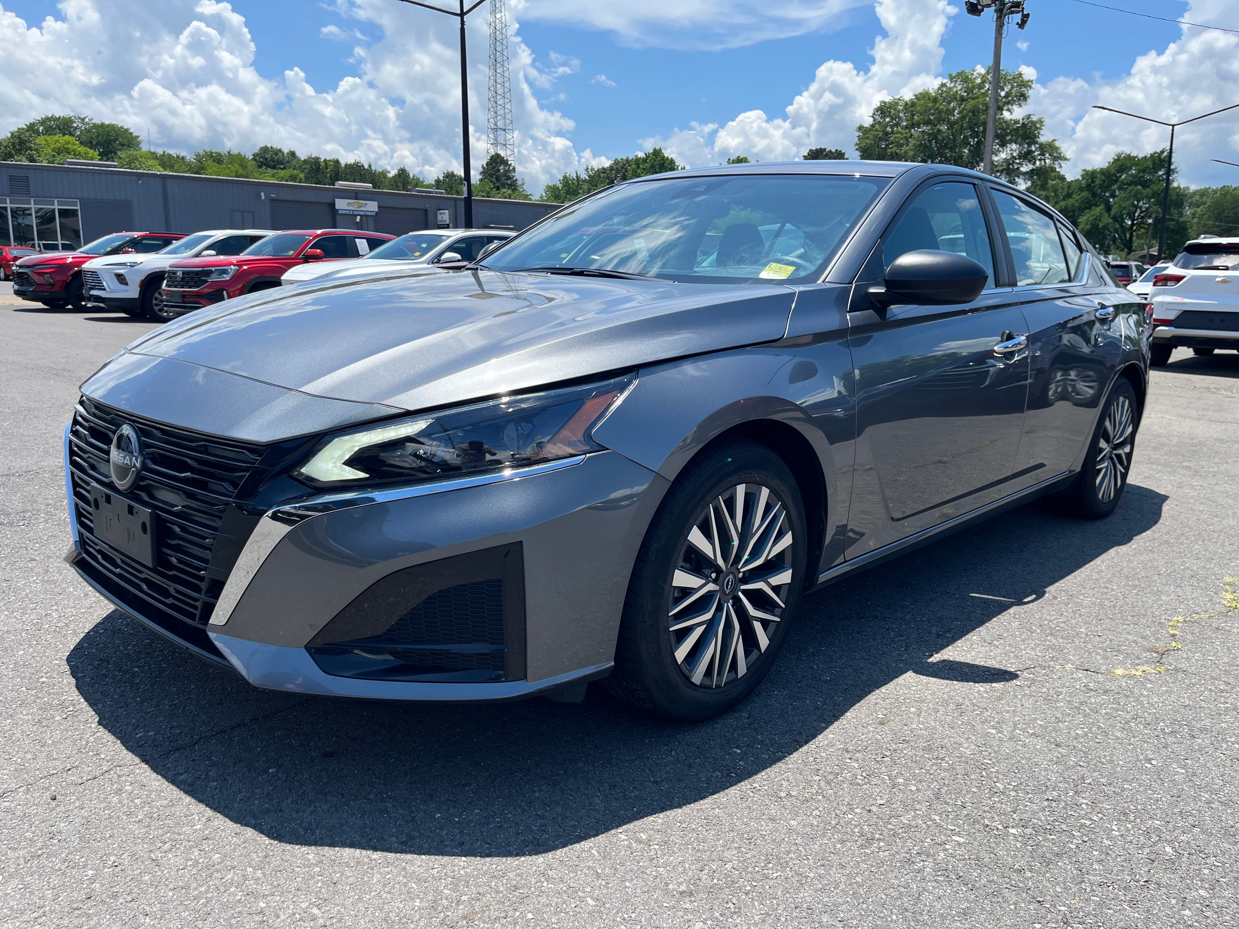  2025 Nissan Altima 2.5 SV FWD   