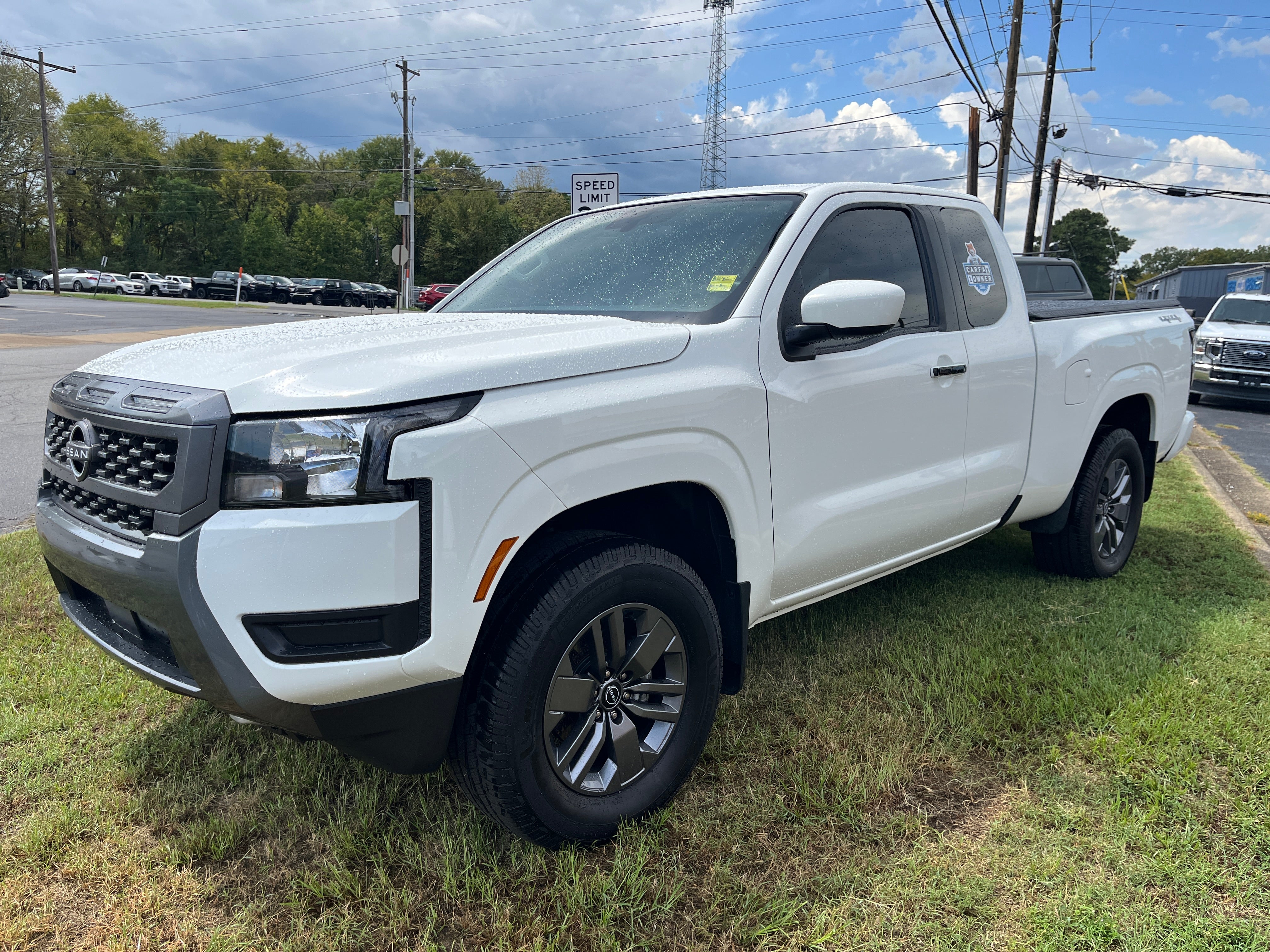  2025 Nissan Frontier SV King Cab 4WD   