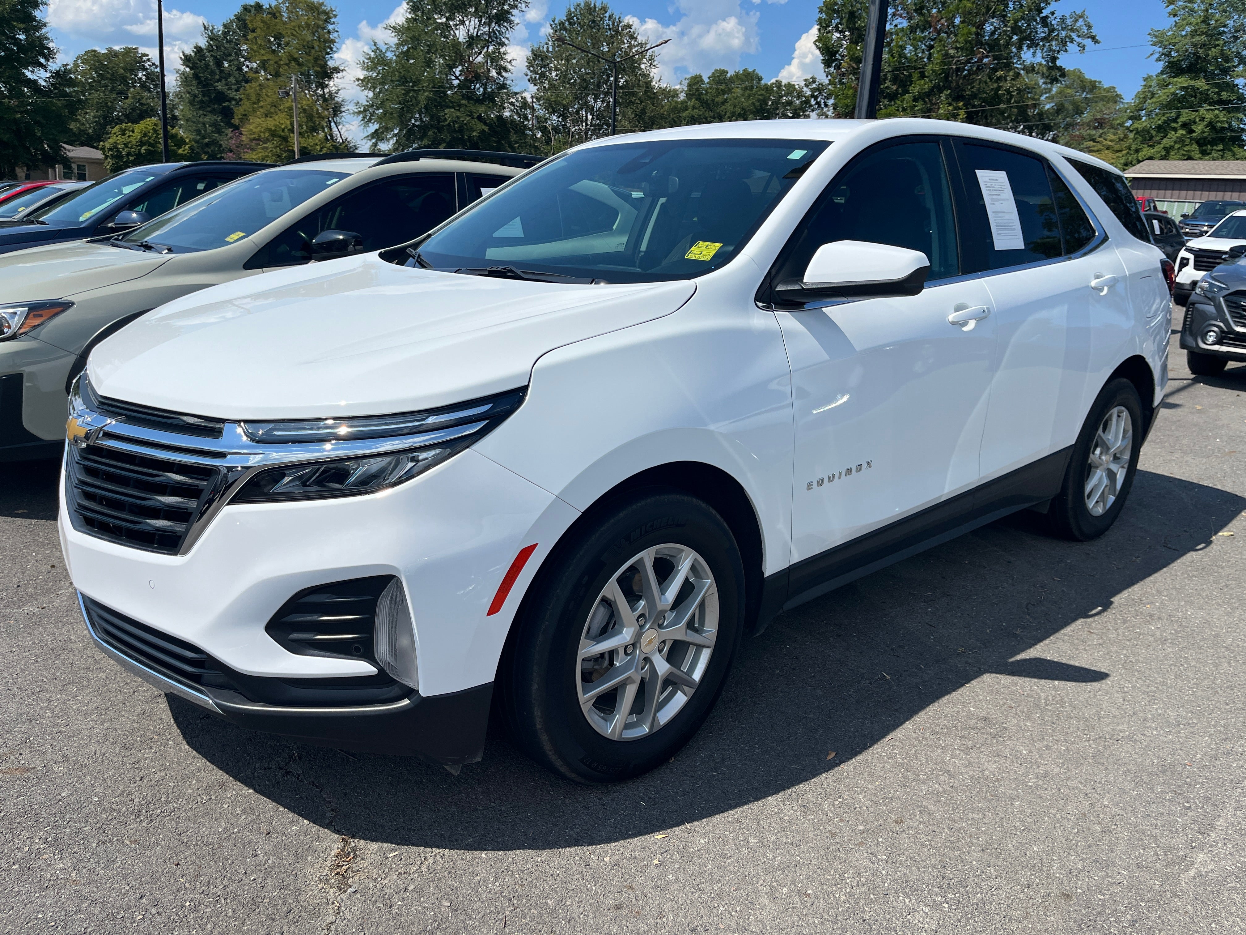  2024 Chevrolet Equinox LT FWD with 1LT   