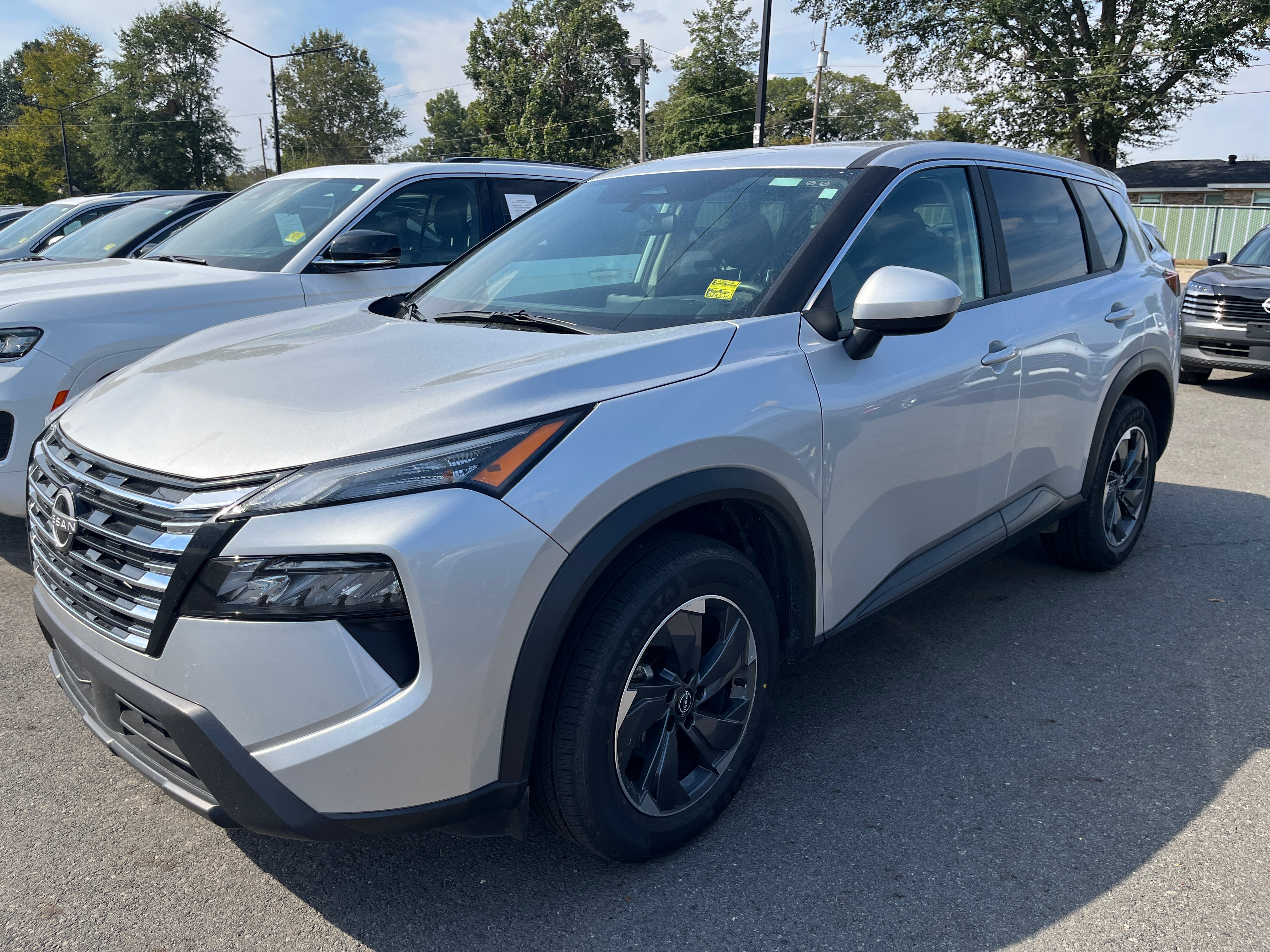  2025 Nissan Rogue SV FWD   