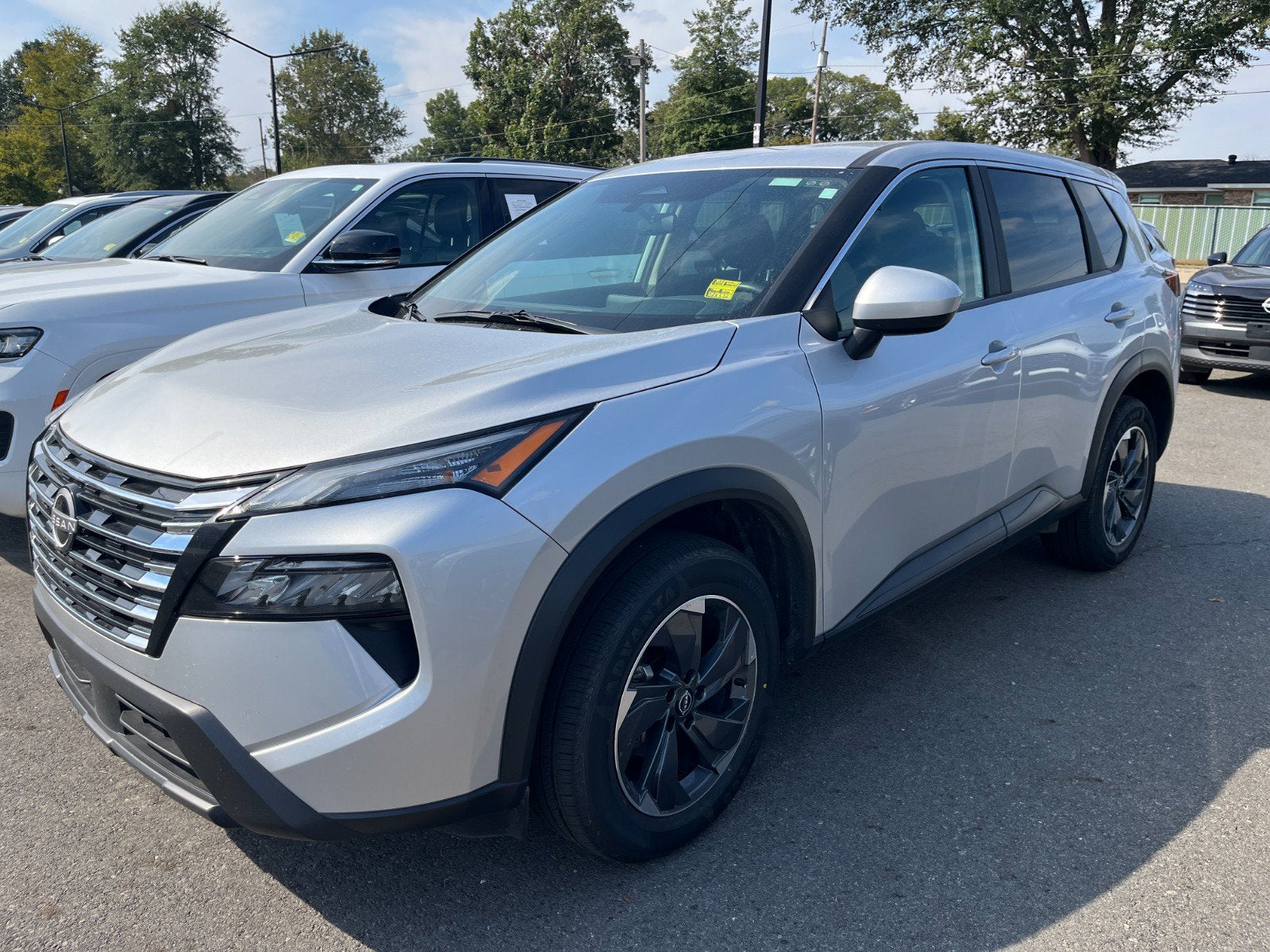 2025 Nissan Rogue SV FWD