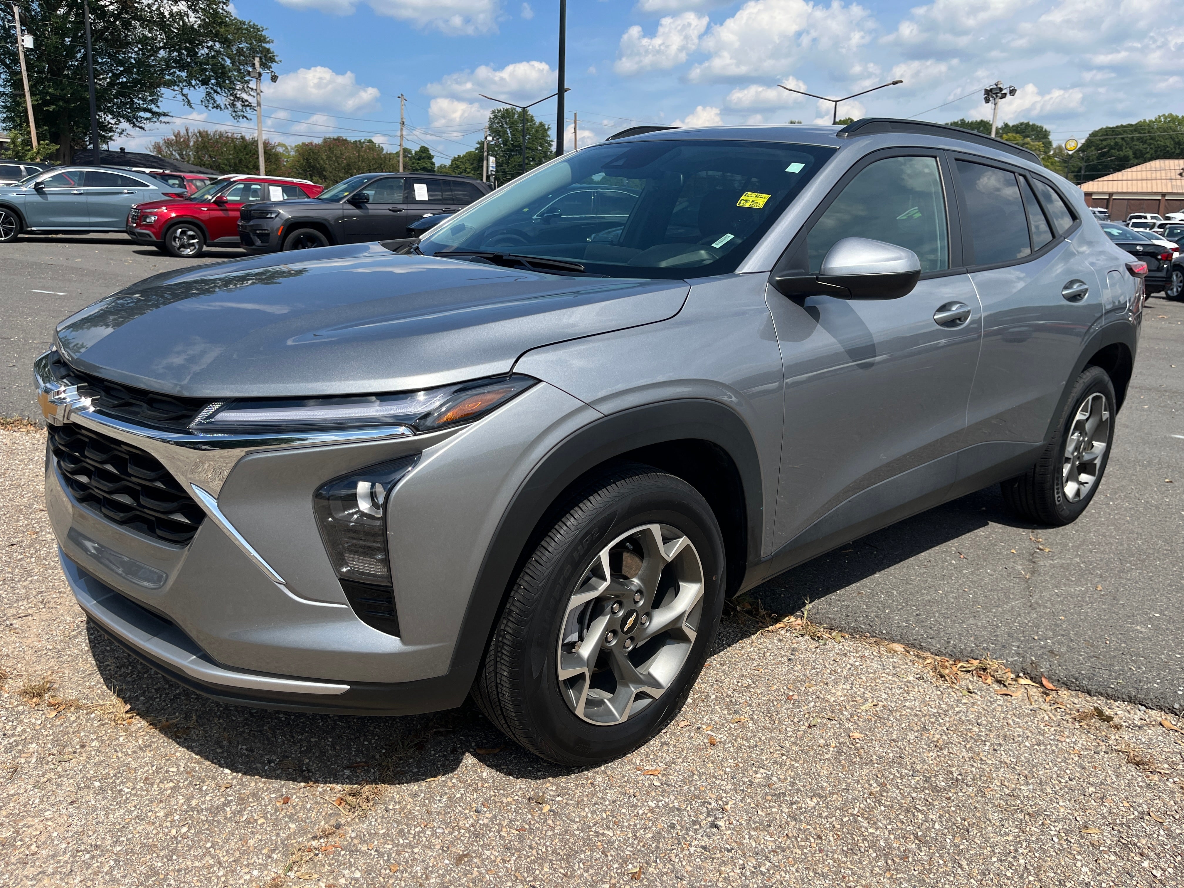  2025 Chevrolet Trax LT FWD   