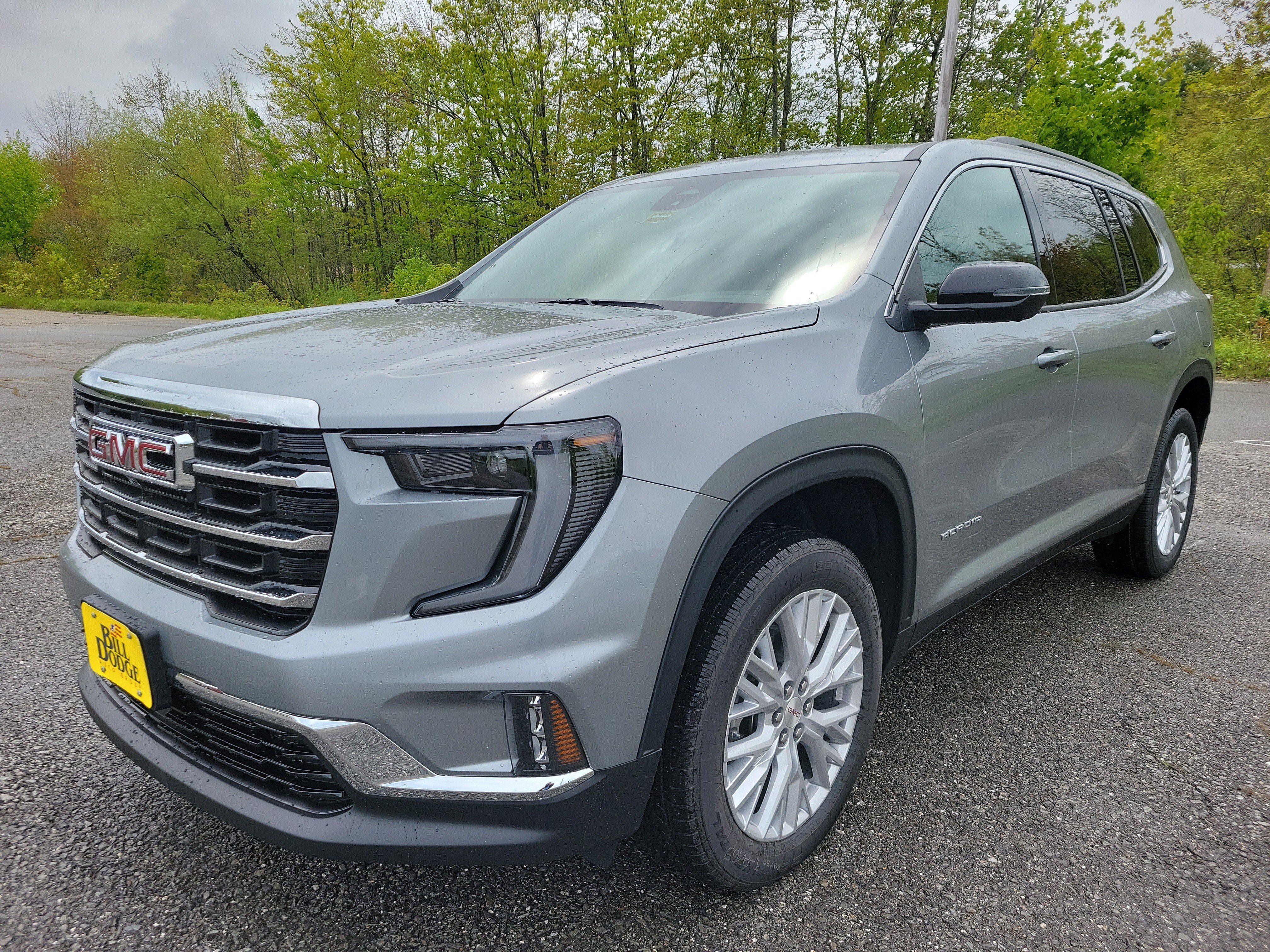 2025 GMC Acadia Elevation FWD