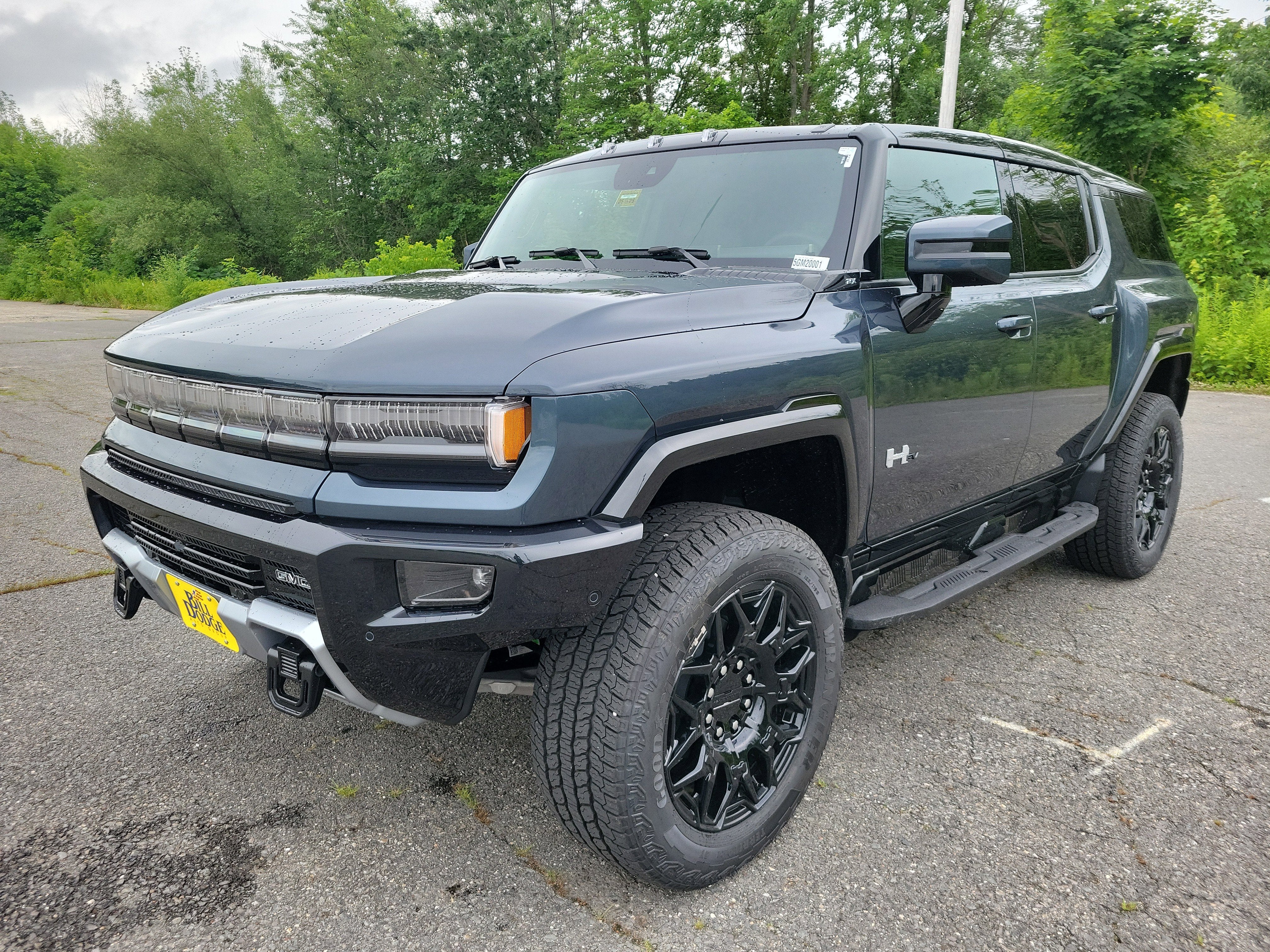 2025 GMC Hummer EV SUV 2X AWD