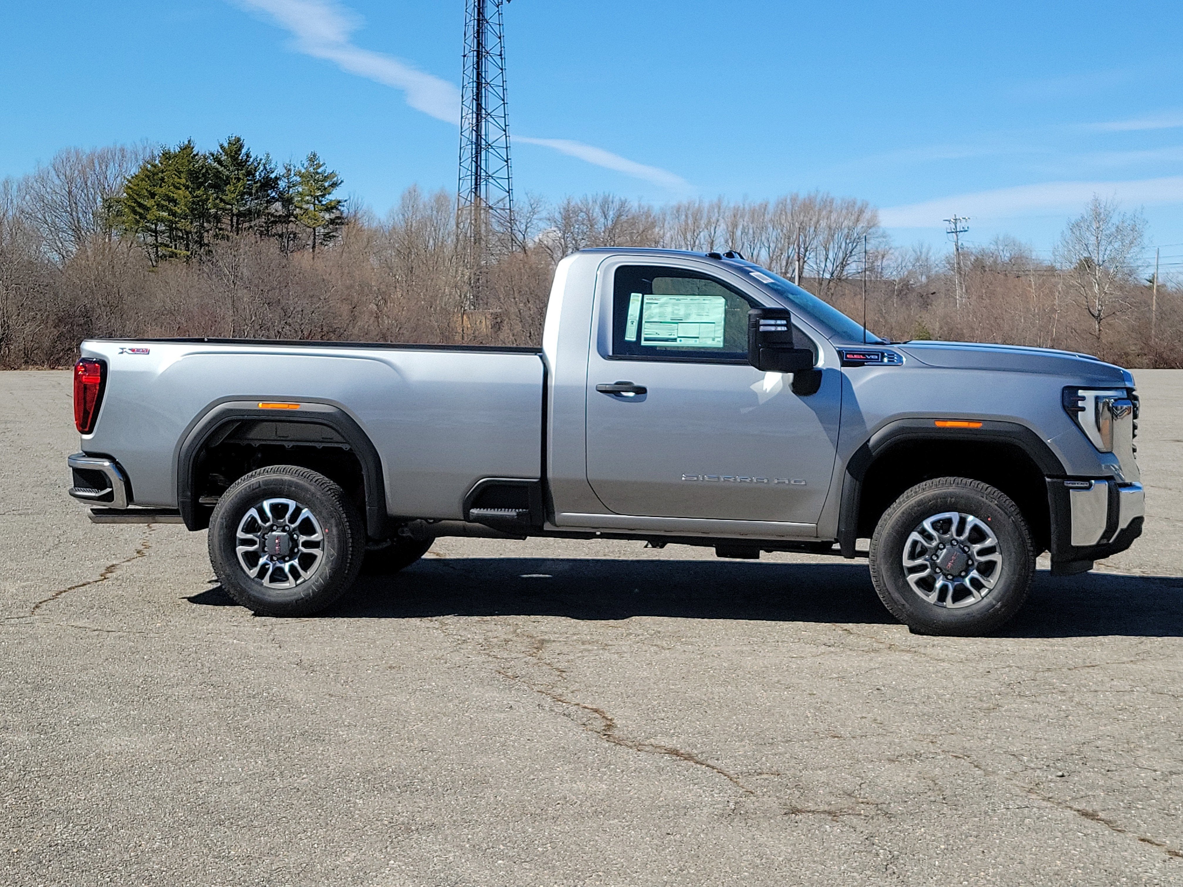 View vehicle photo 4