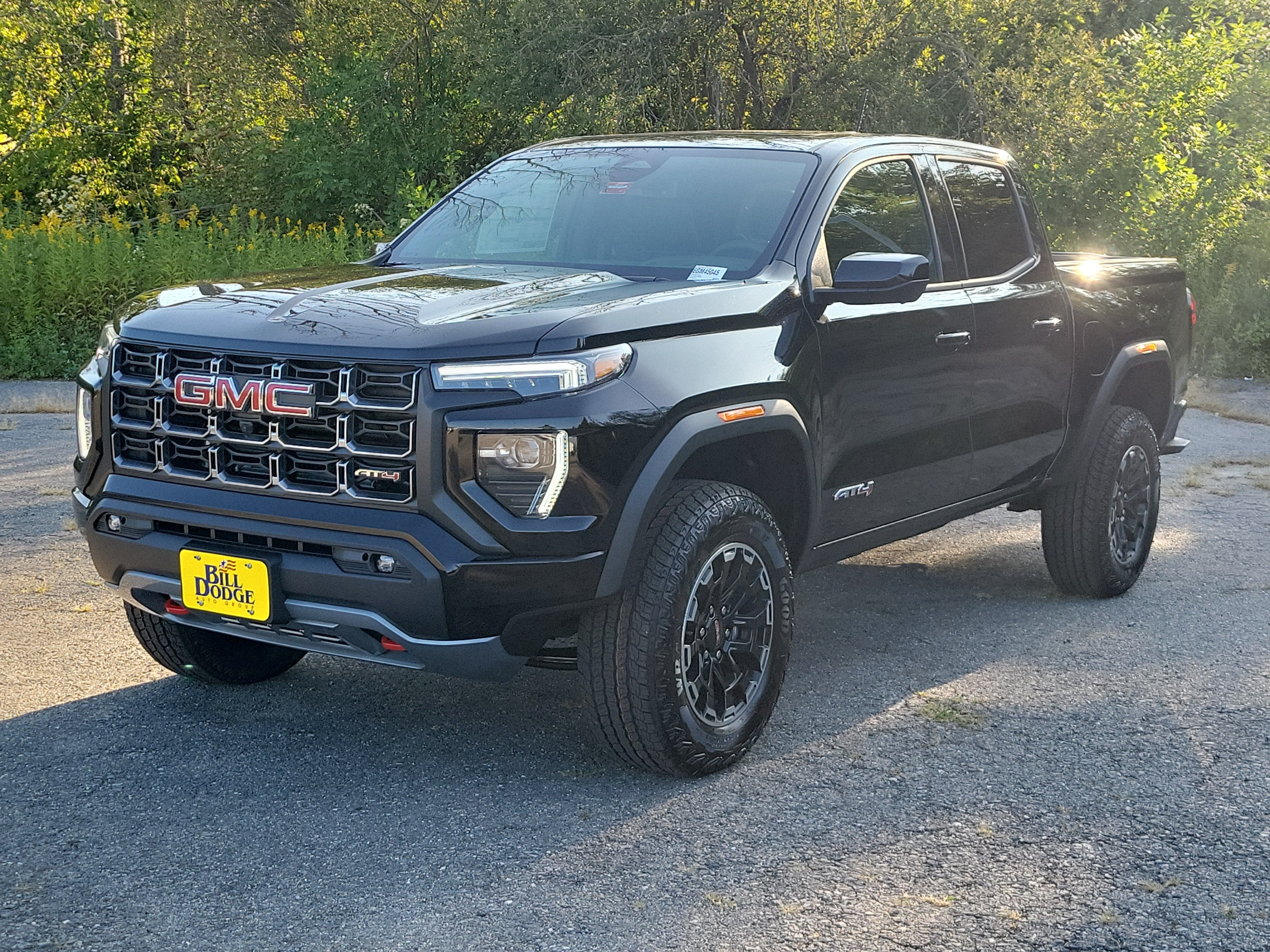 Onyx Black 2026 GMC Canyon Pickup Truck Four-Wheel Drive Automatic