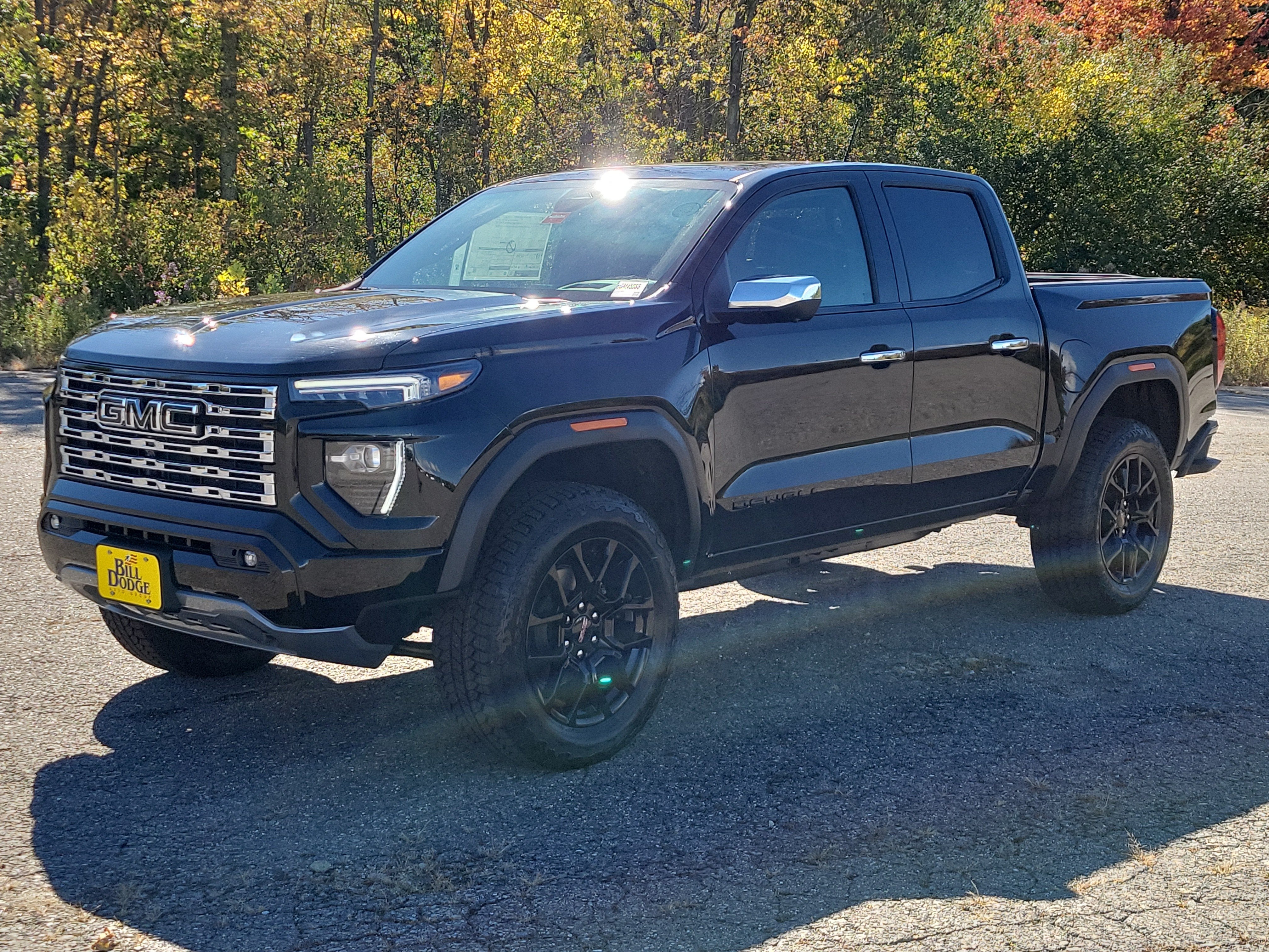Onyx Black 2026 GMC Canyon Pickup Truck Four-Wheel Drive Automatic