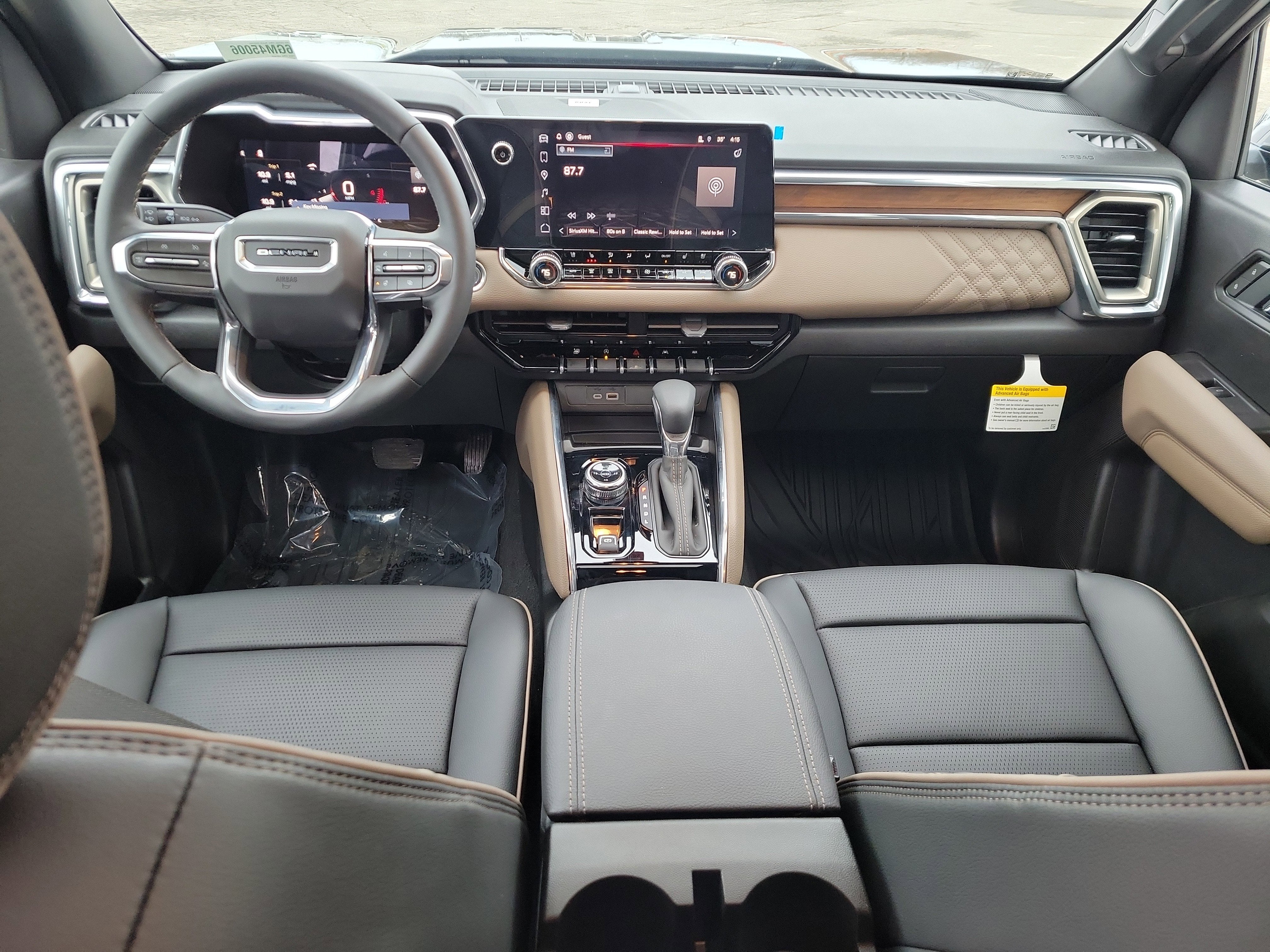 View vehicle photo 3