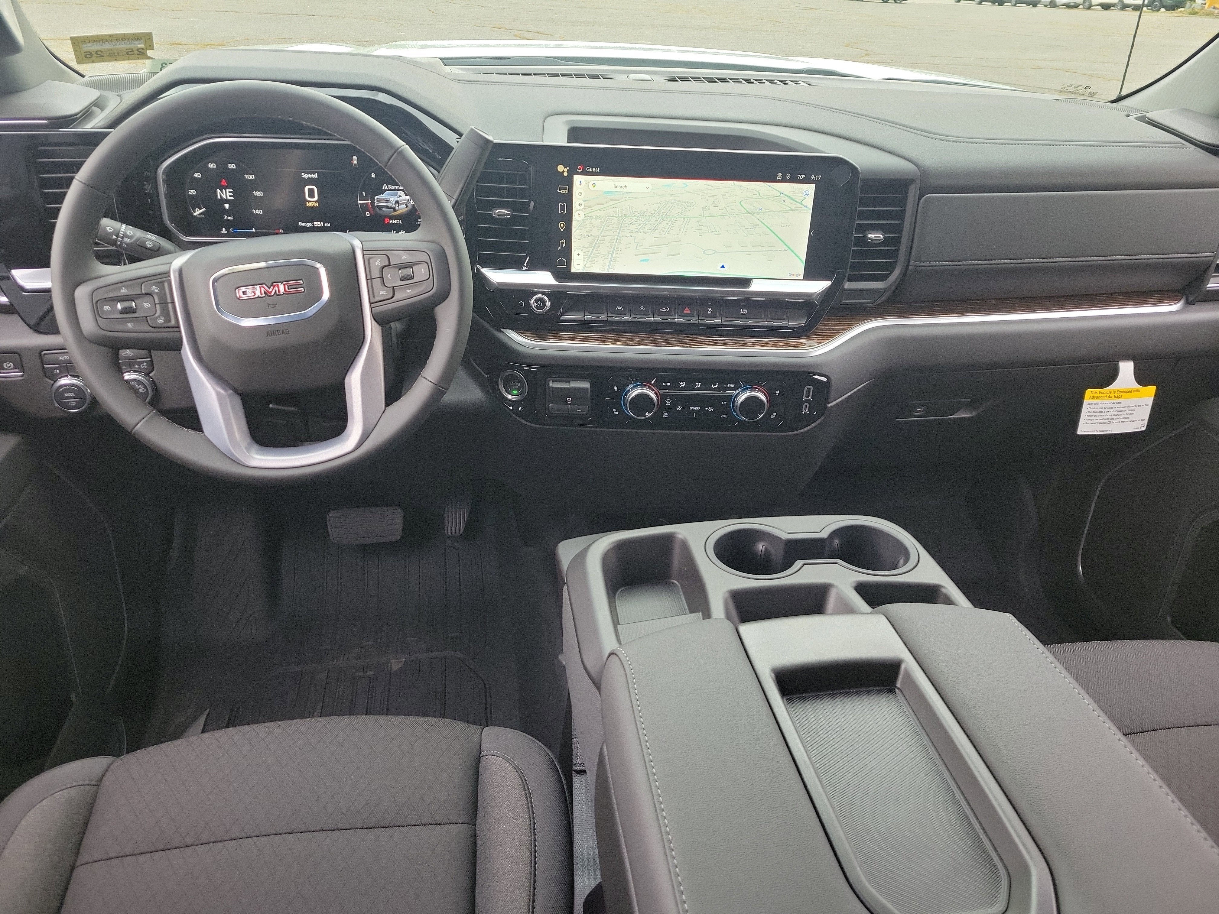 View vehicle photo 3