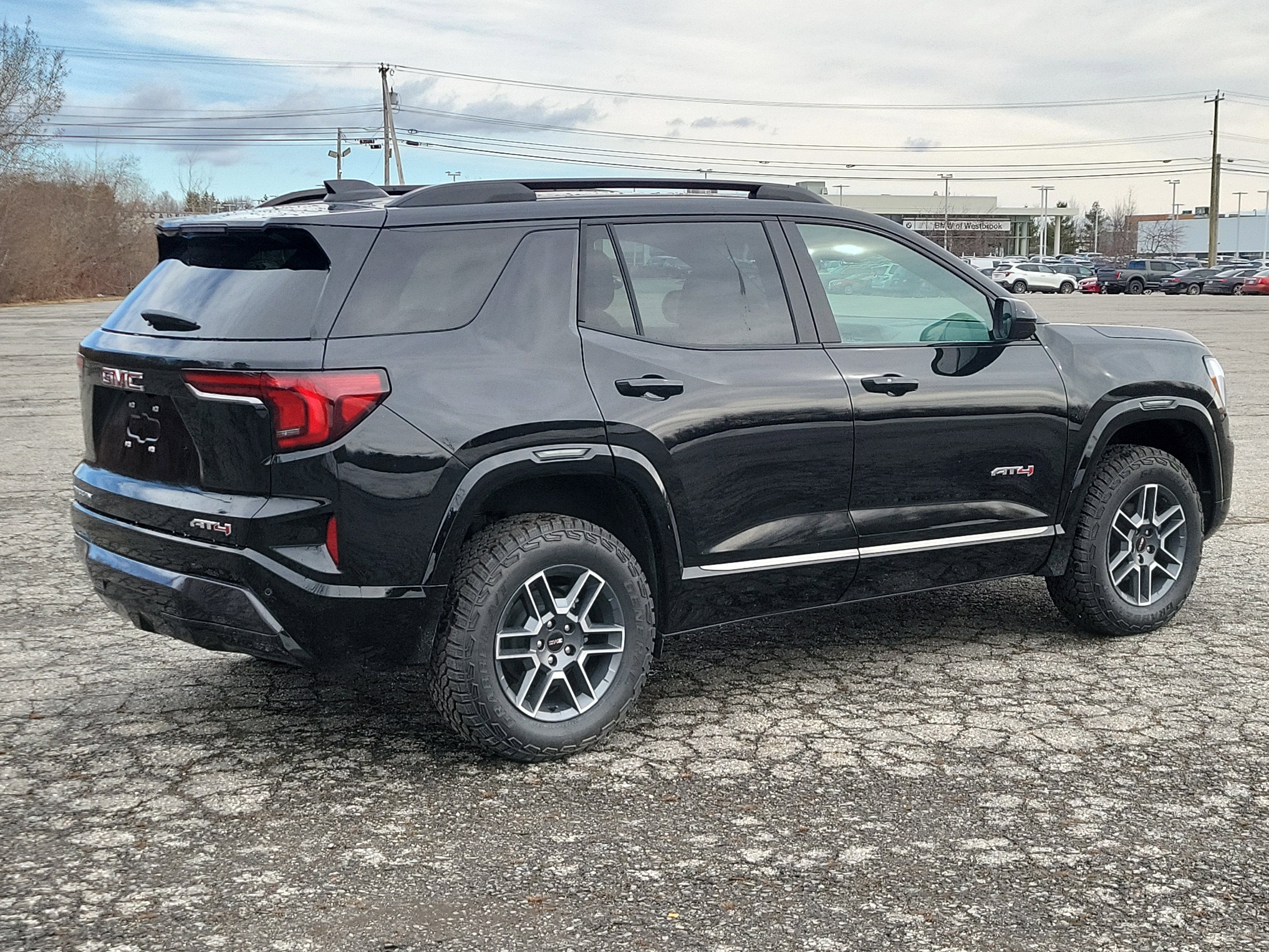 View vehicle photo 7