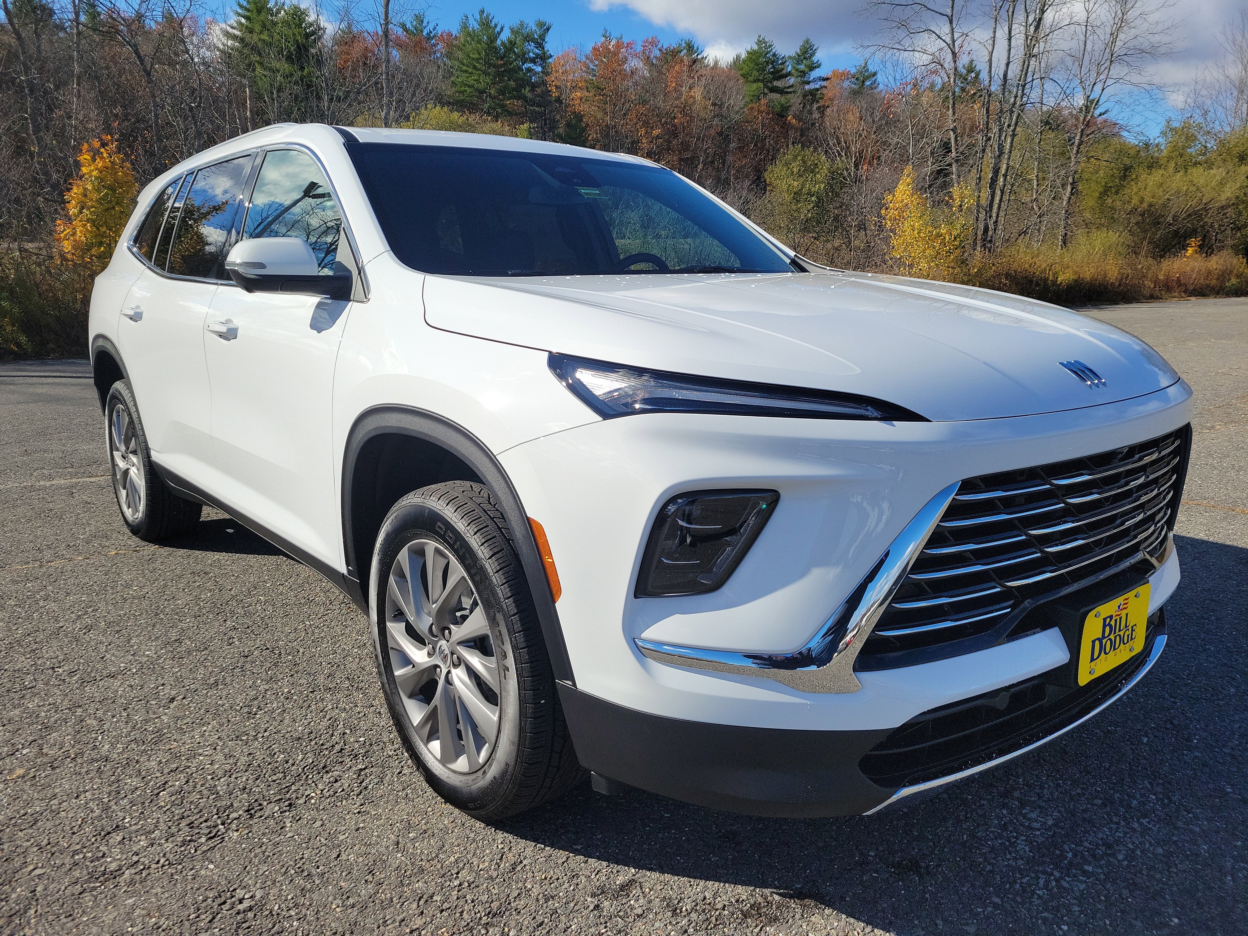 View vehicle photo 3