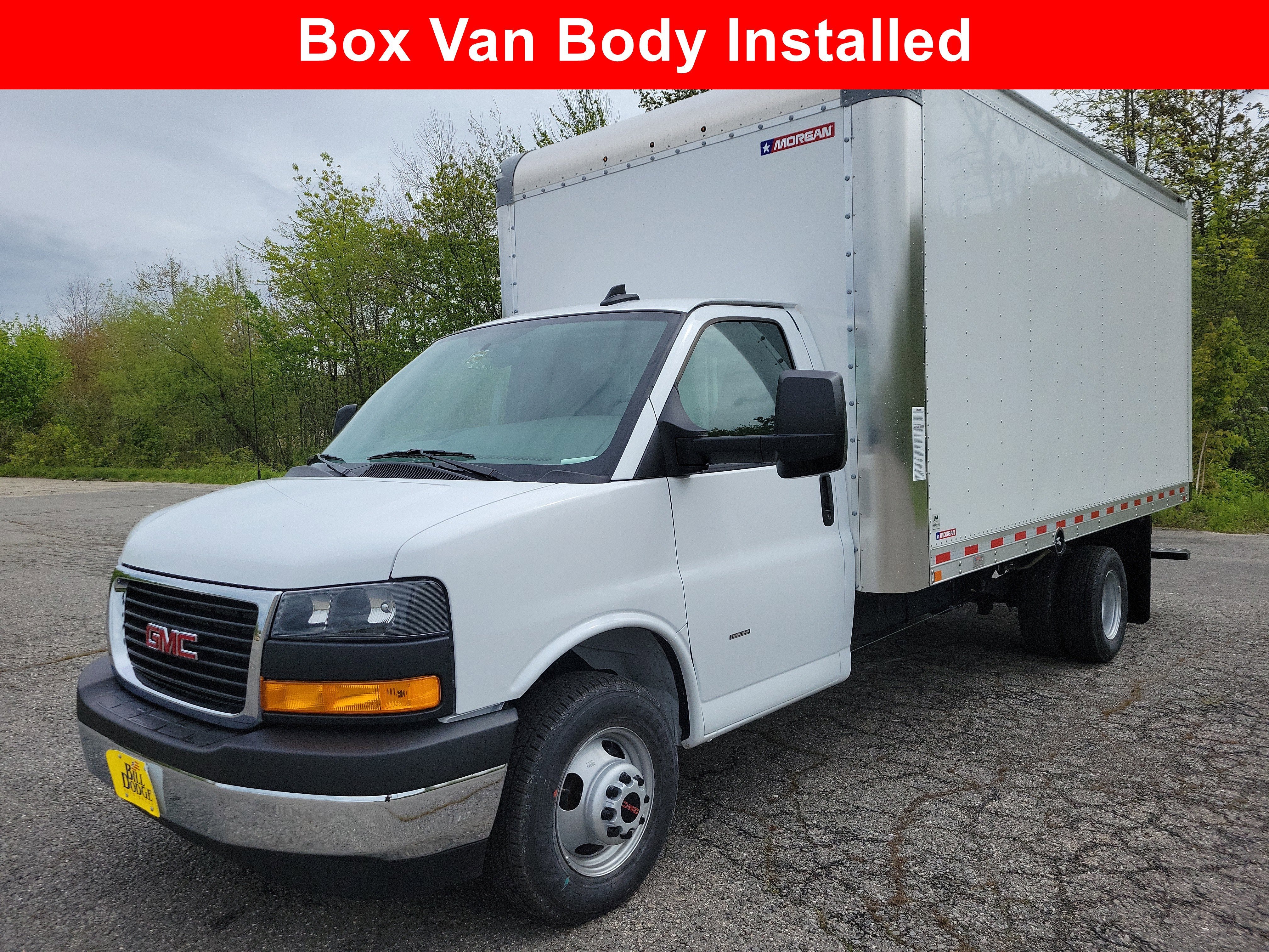 Summit White 2025 GMC Savana Chassis Van Rear-Wheel Drive Automatic