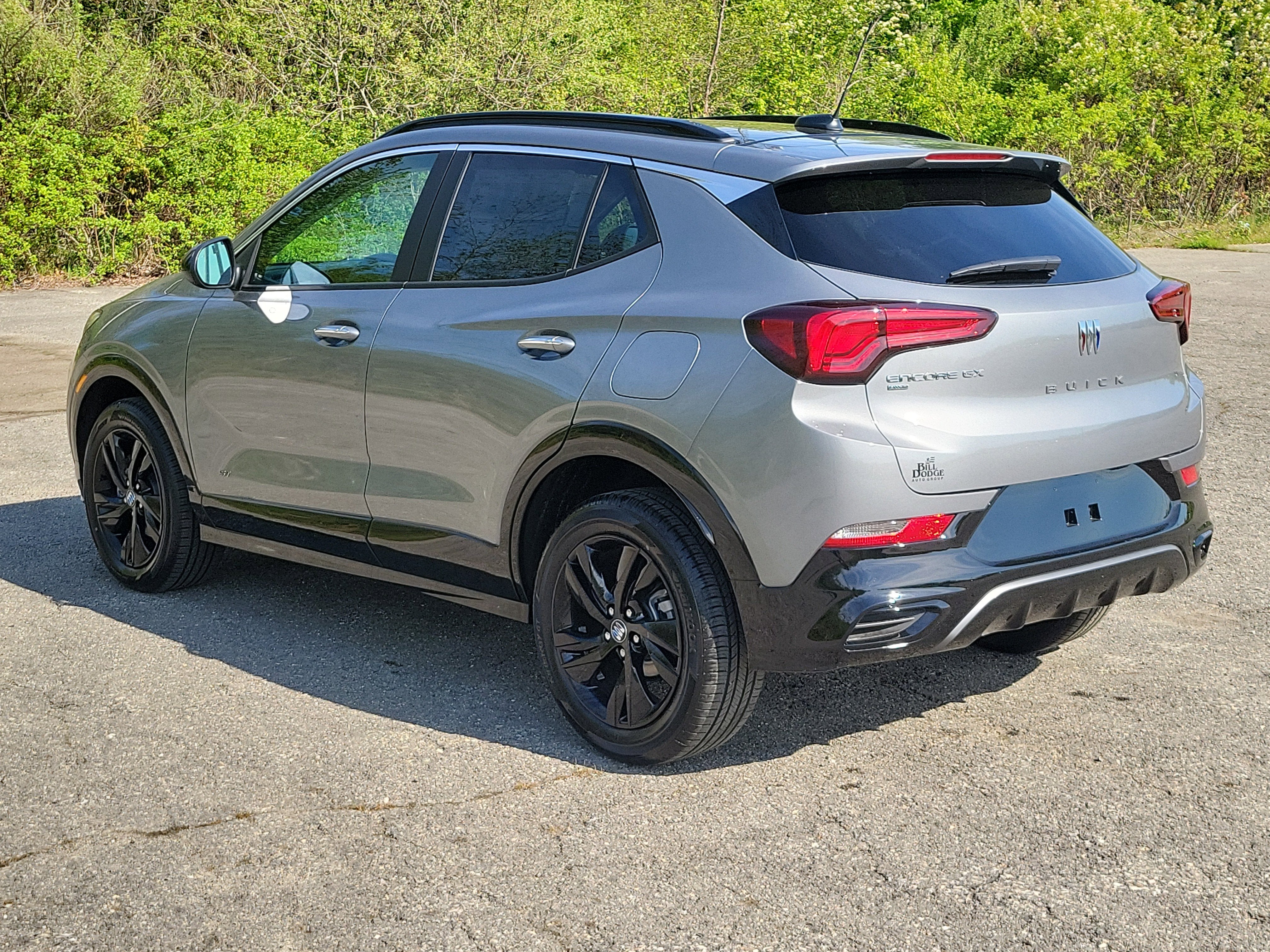 View vehicle photo 5