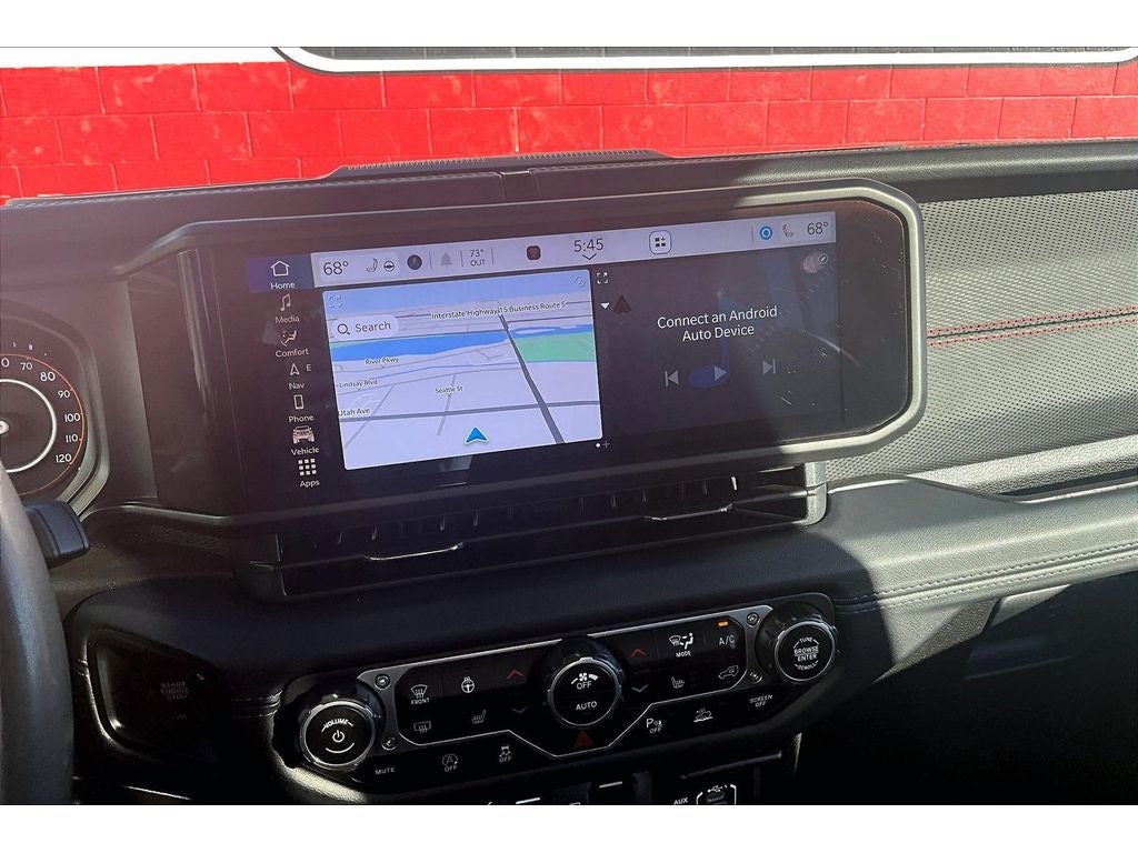 View vehicle photo 7