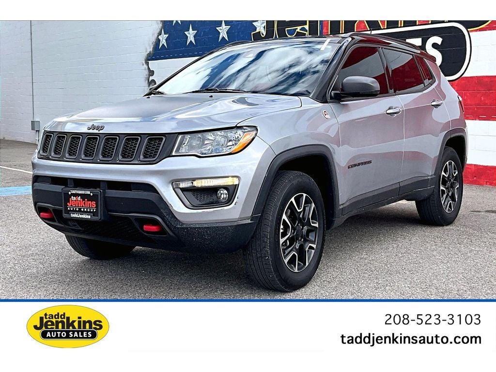 Gray 2021 Jeep Compass Trailhawk 4WD SUV / Crossover Four-Wheel Drive 9-Speed Automatic