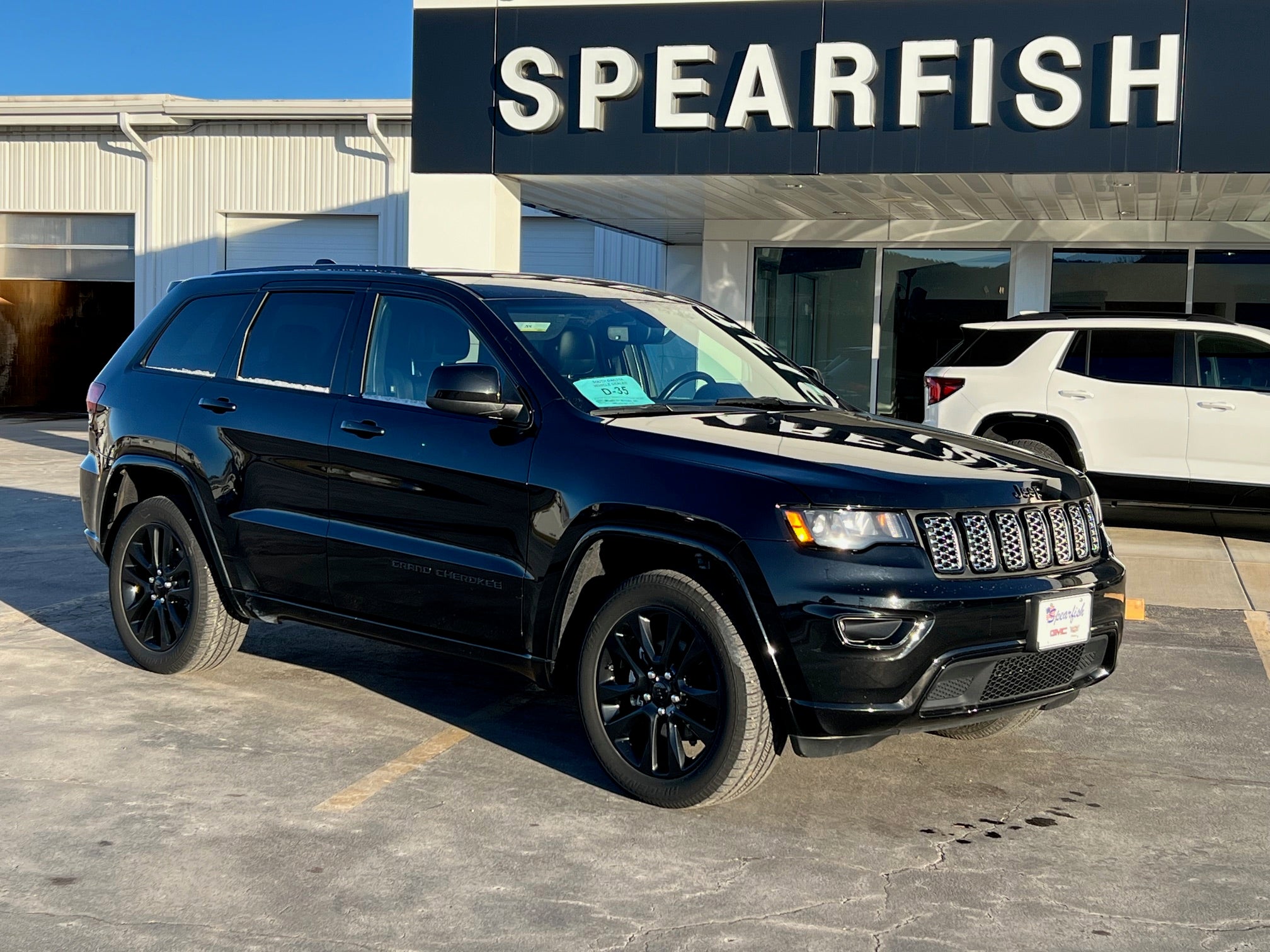 2019 Jeep Grand Cherokee Altitude 4WD