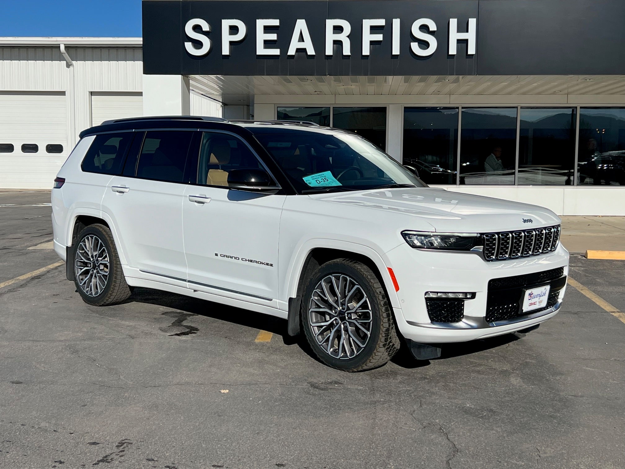 White 2021 Jeep Grand Cherokee L Summit Reserve 4WD SUV / Crossover Four-Wheel Drive Automatic
