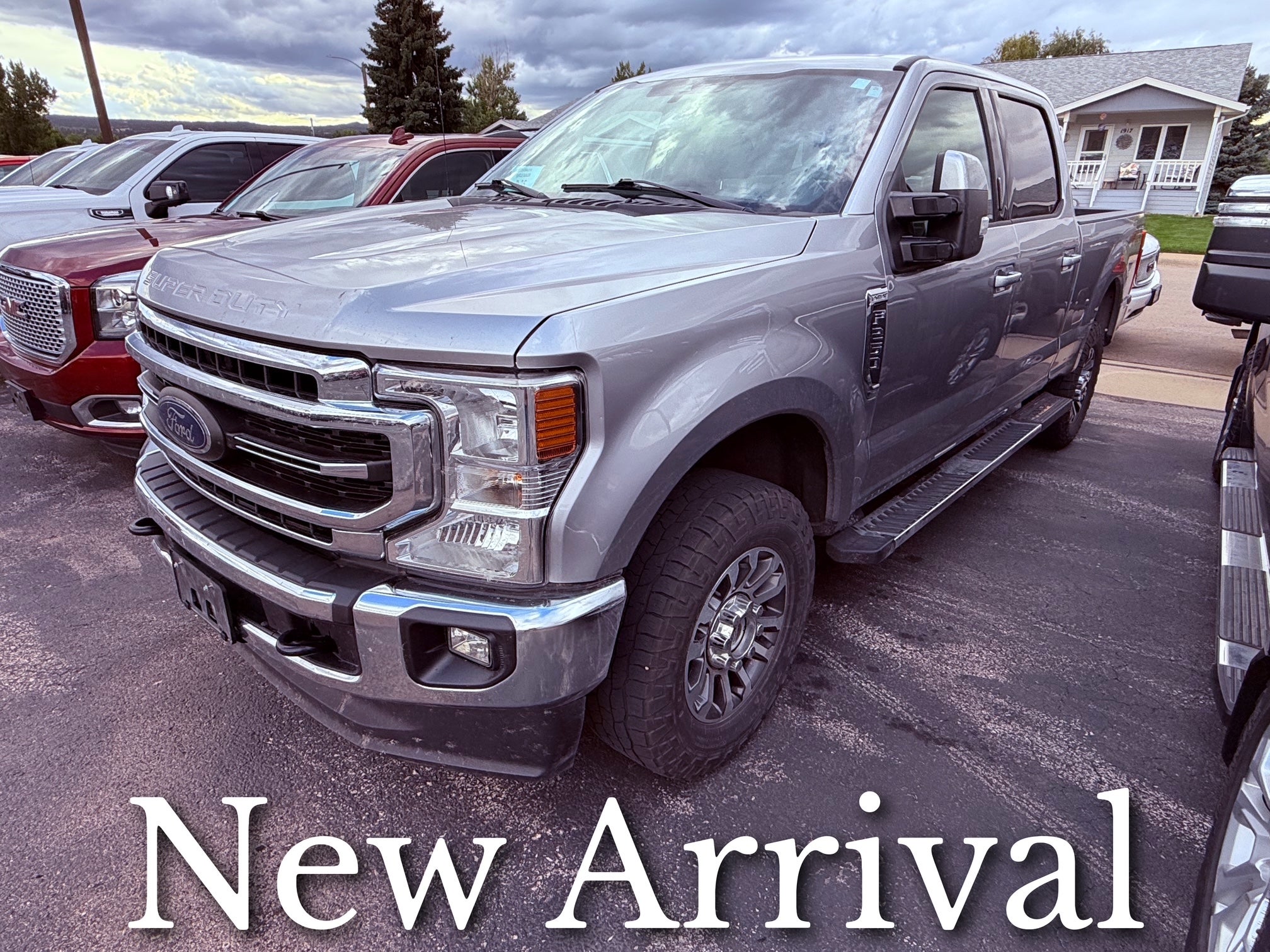  2020 Ford F-250 Super Duty Lariat Crew Cab 4WD   