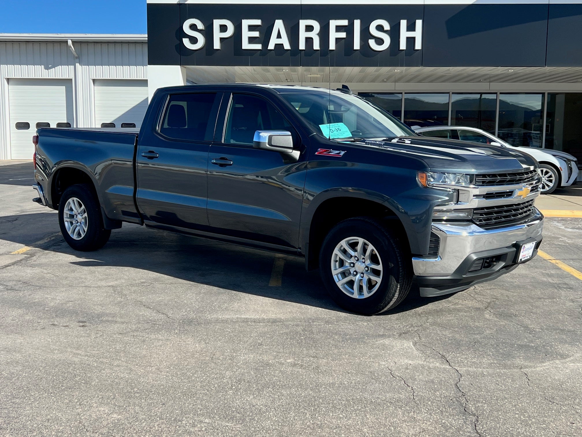 Shadow Gray Metallic 2021 Chevrolet Silverado 1500 Pickup Truck Four-Wheel Drive Automatic