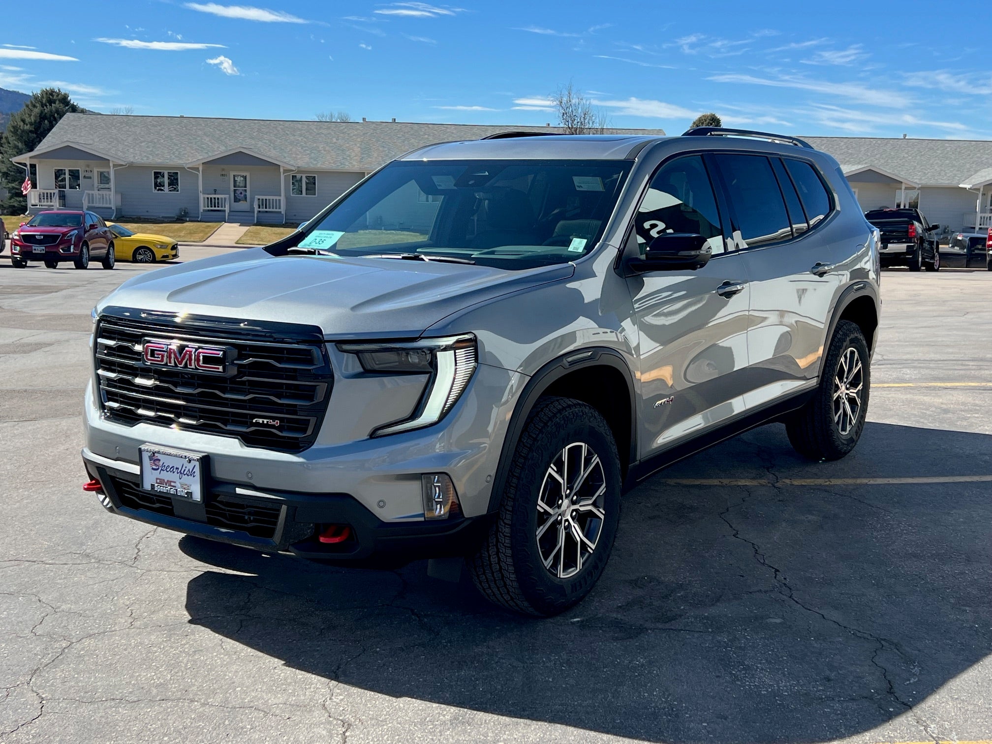 View vehicle photo 3