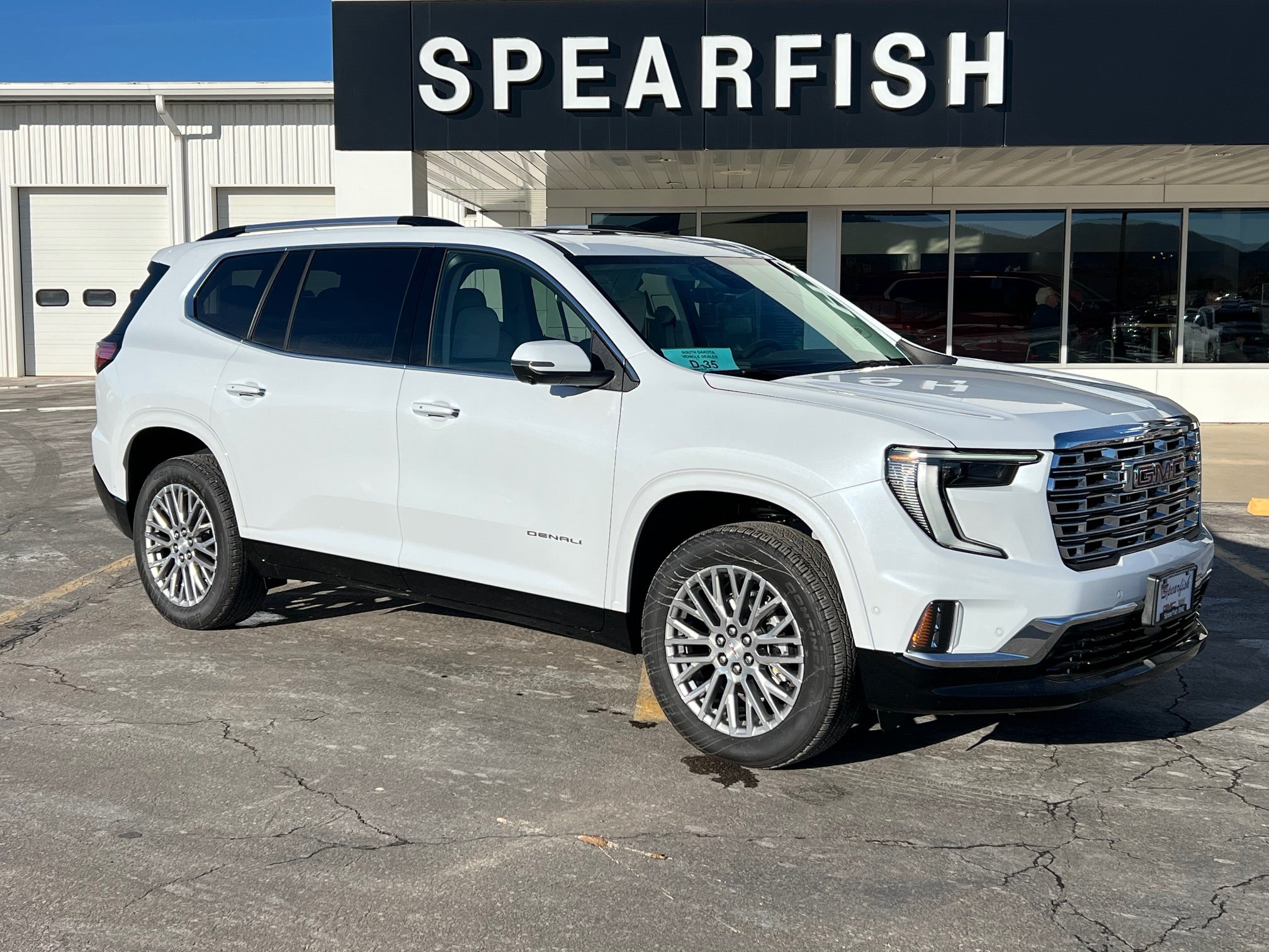 2026 GMC Acadia Denali AWD