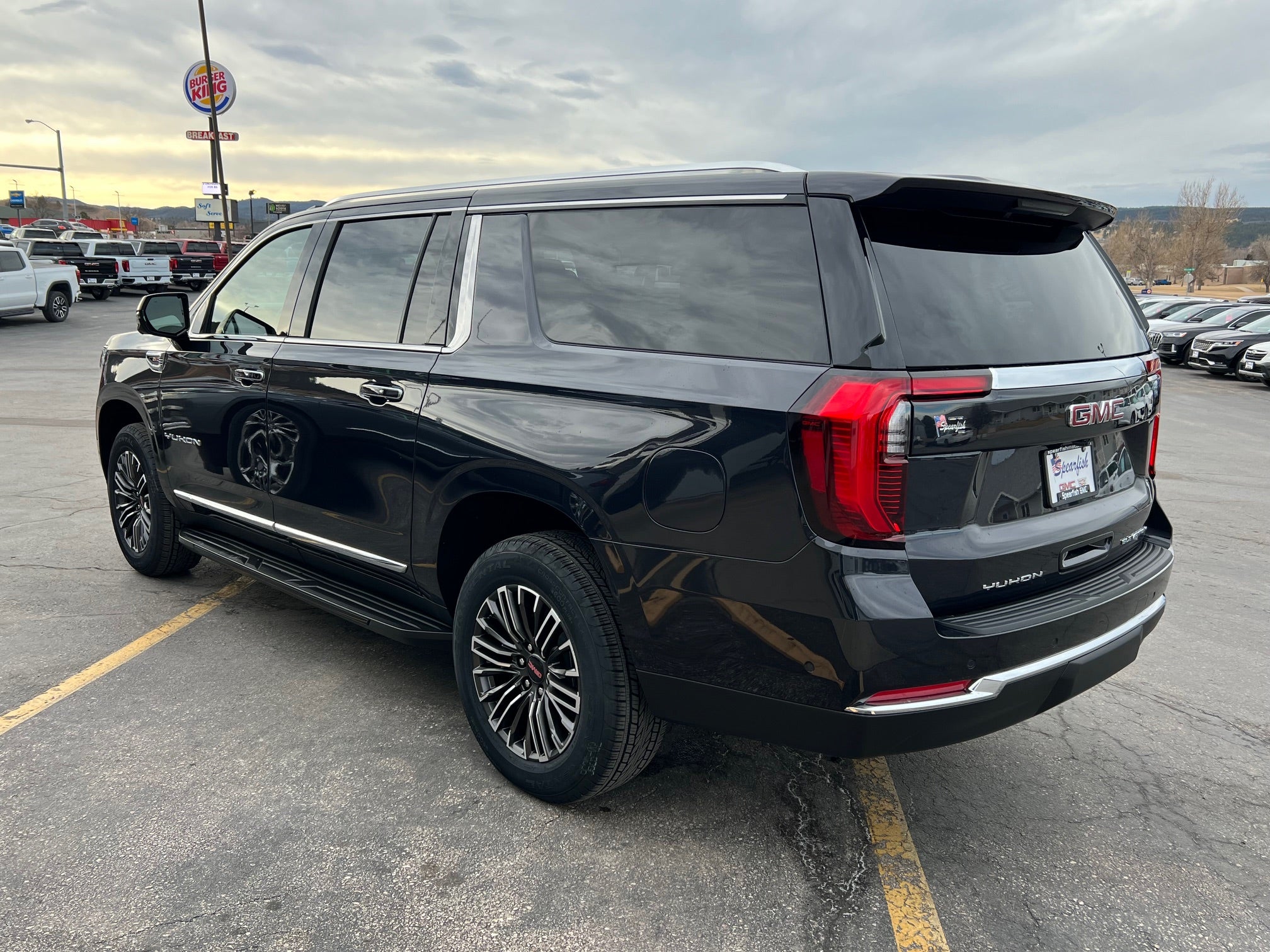 View vehicle photo 5