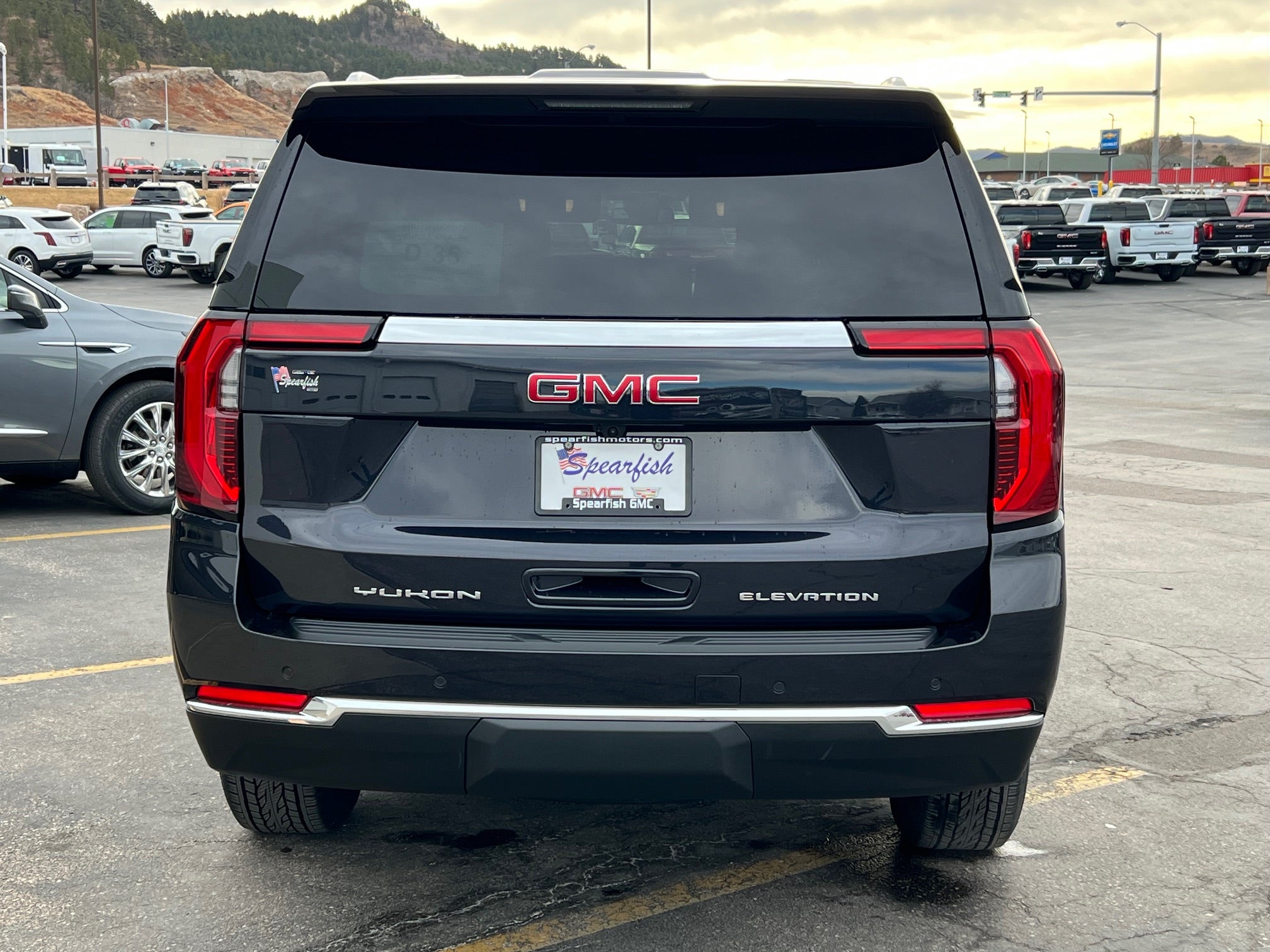 View vehicle photo 6