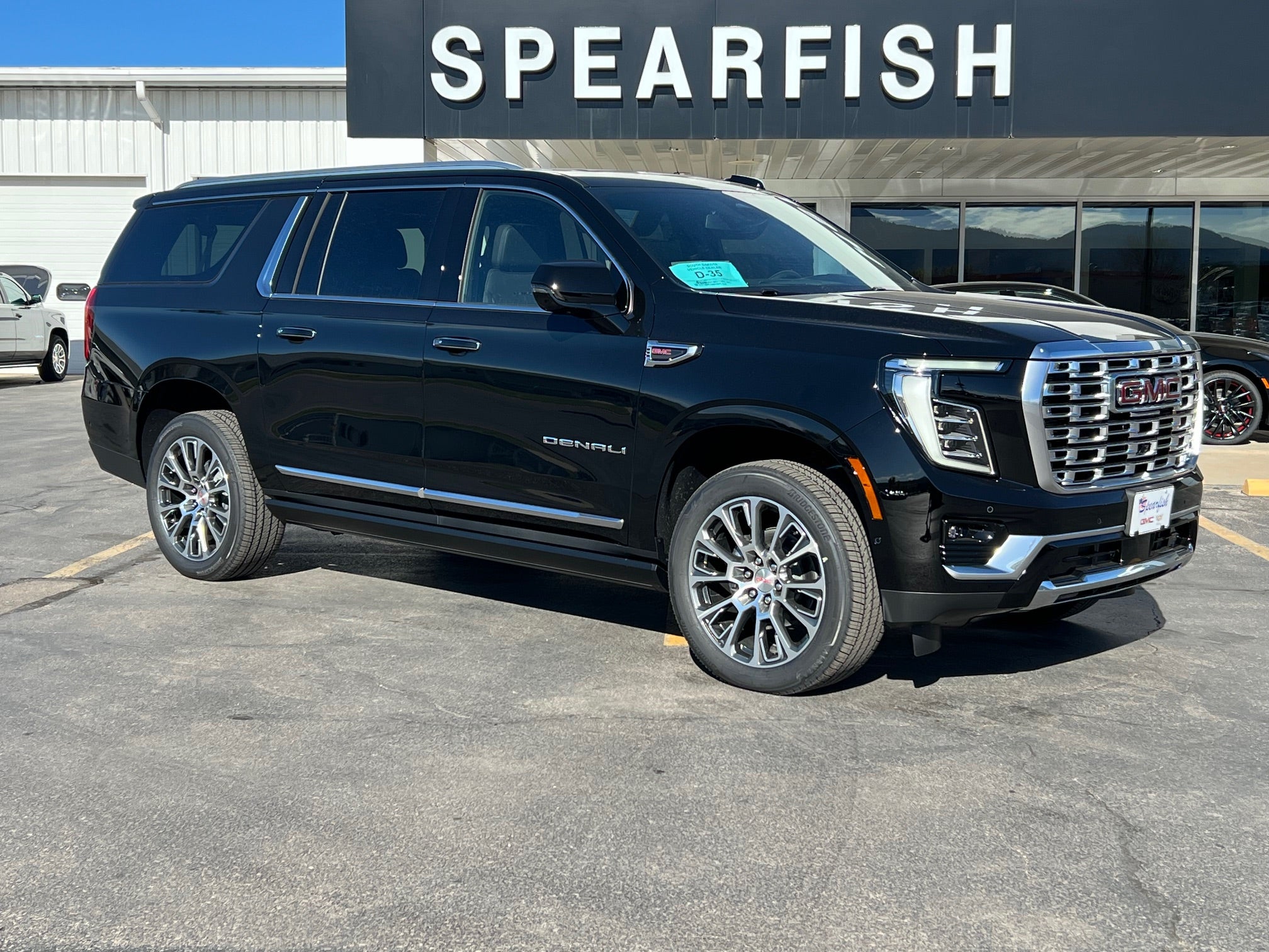 2026 GMC Yukon XL Denali 4WD