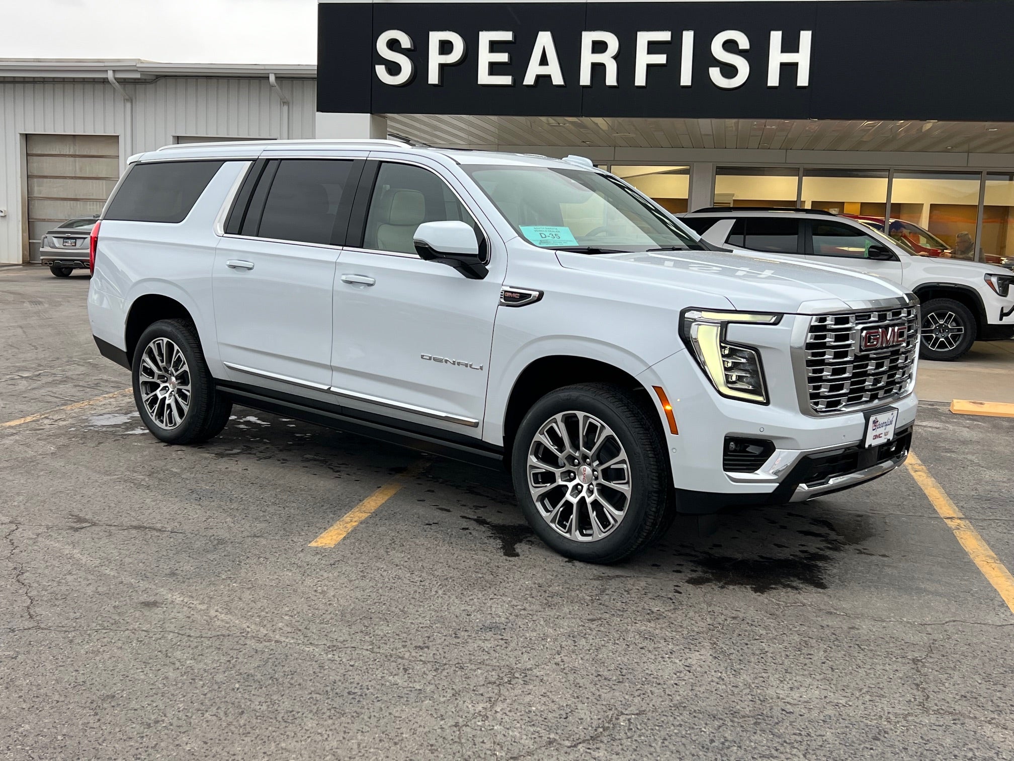 2026 GMC Yukon XL Denali 4WD