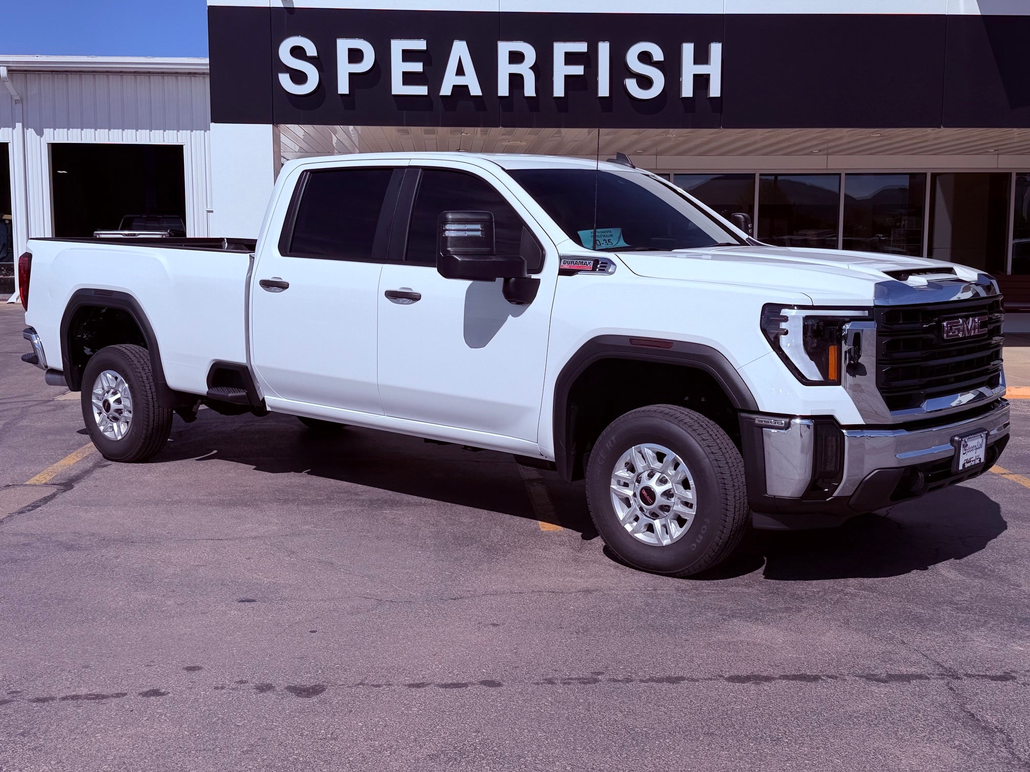 Summit White 2025 GMC Sierra 3500HD Pickup Truck Four-Wheel Drive Automatic