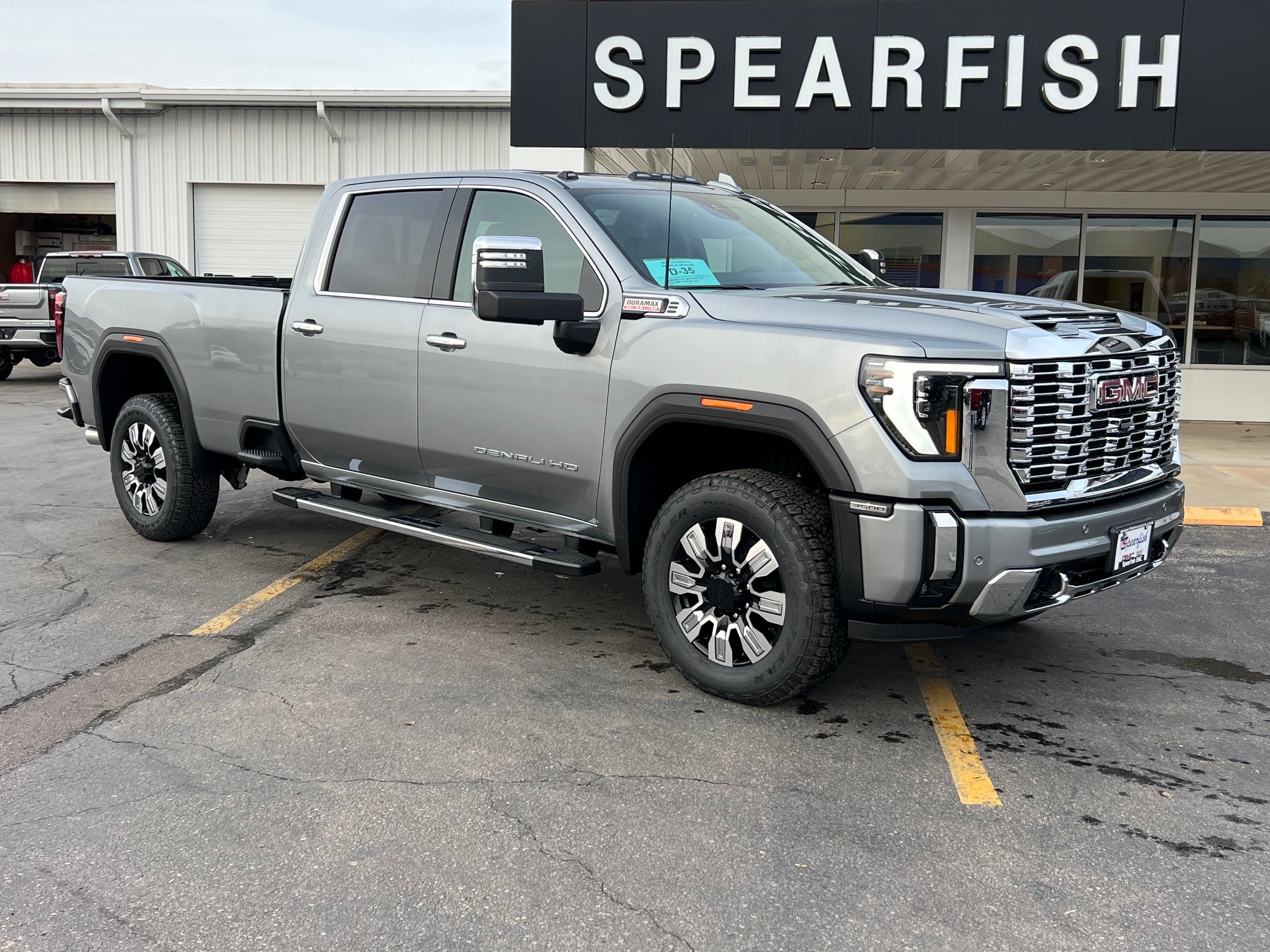 2026 GMC Sierra 3500HD Denali Crew Cab 4WD