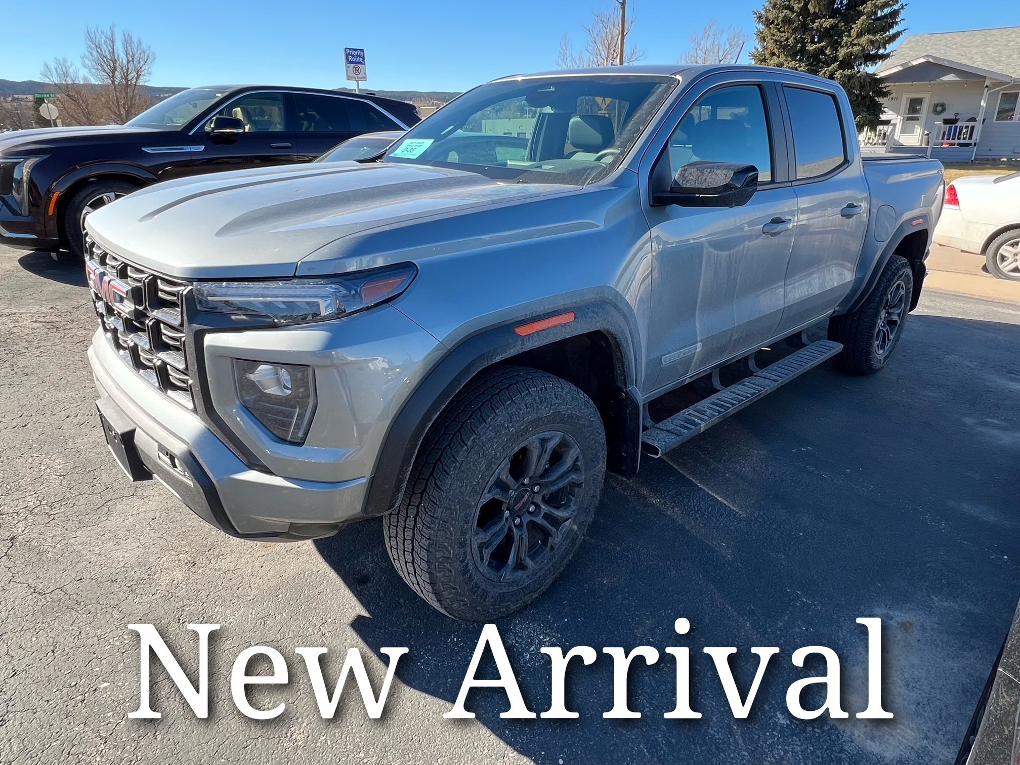 2025 GMC Canyon Elevation Crew Cab 4WD