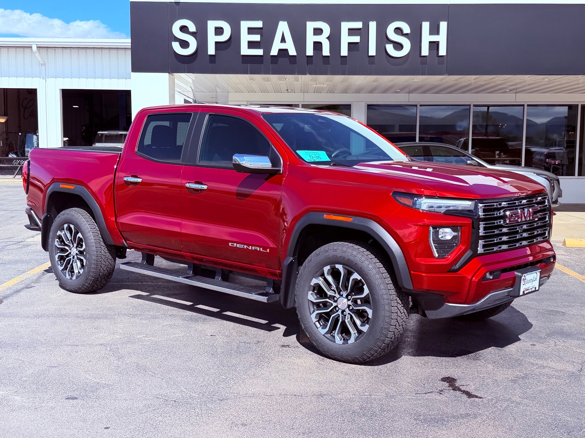  2023 GMC Canyon Denali Crew Cab 4WD   
