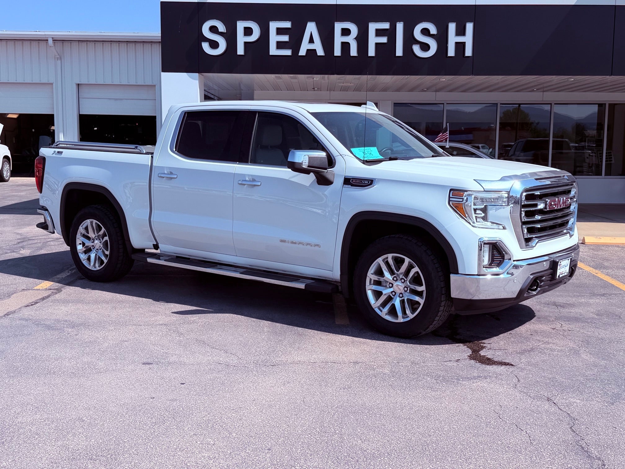  2021 GMC Sierra 1500 SLT Crew Cab 4WD   