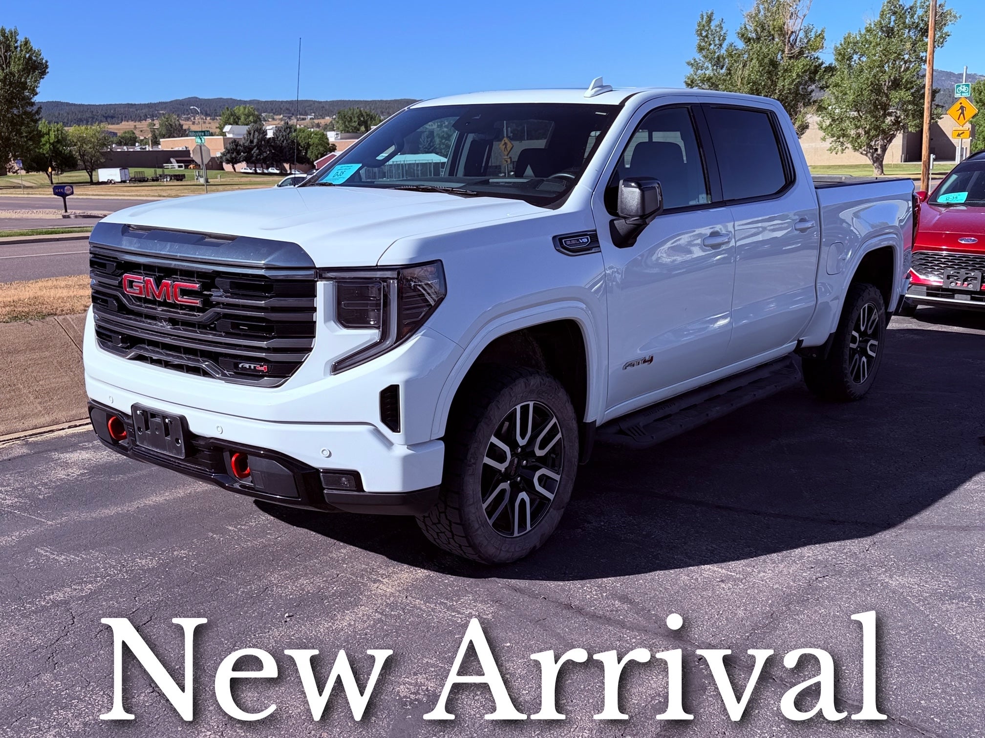  2024 GMC Sierra 1500 AT4 Crew Cab 4WD   