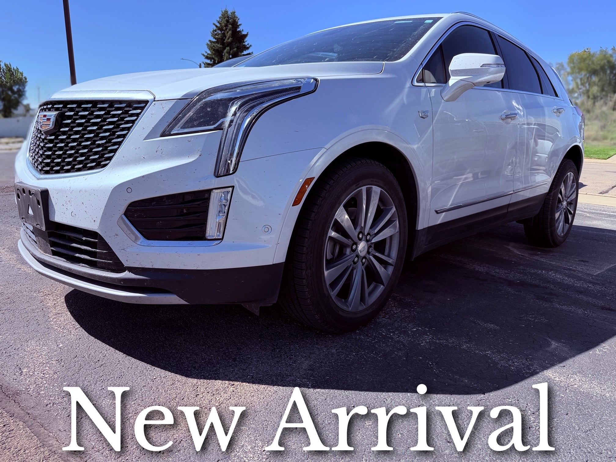 Crystal White Tricoat 2020 Cadillac XT5 SUV / Crossover Four-Wheel Drive Automatic