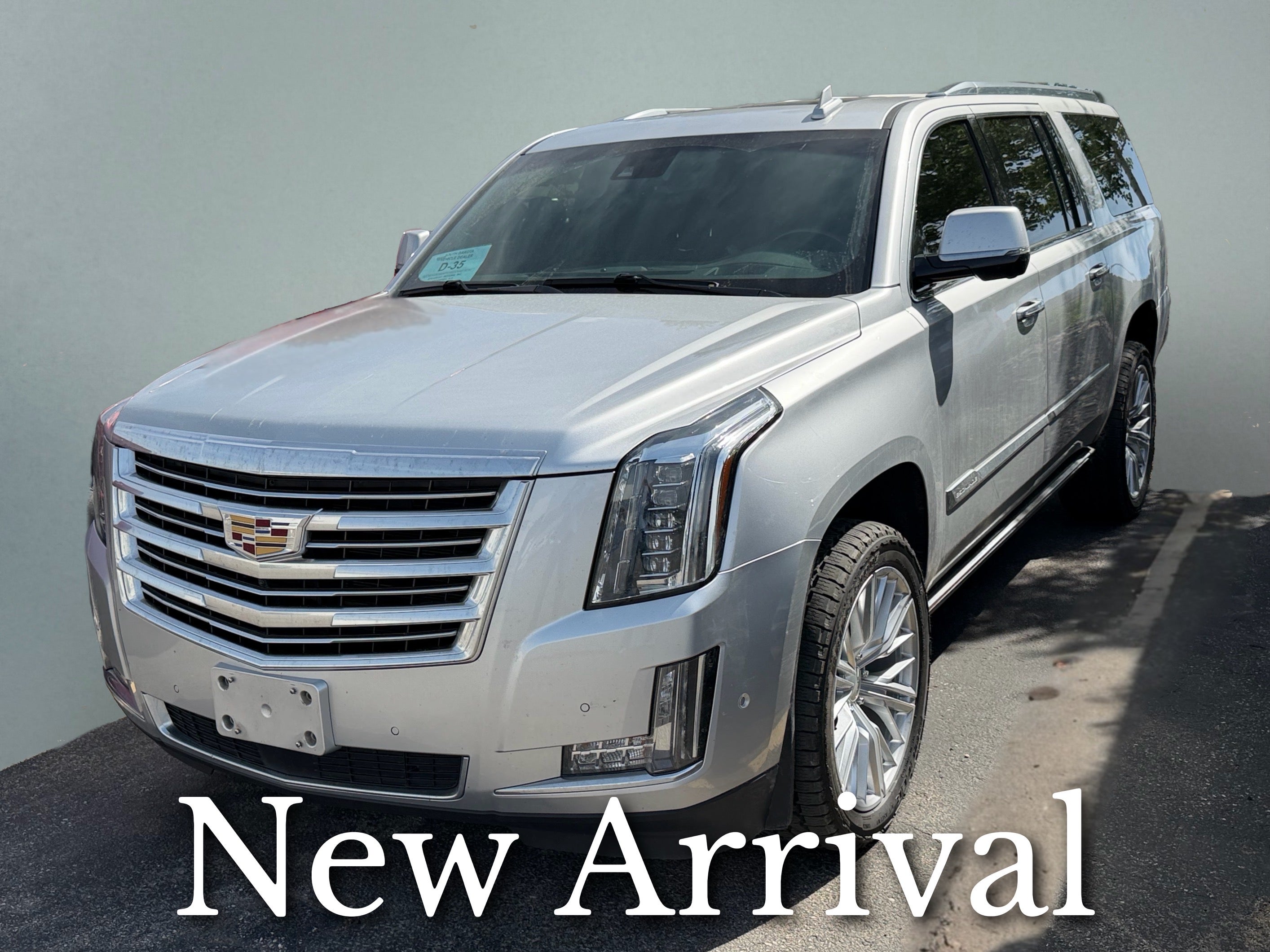  2018 Cadillac Escalade ESV Platinum 4WD   