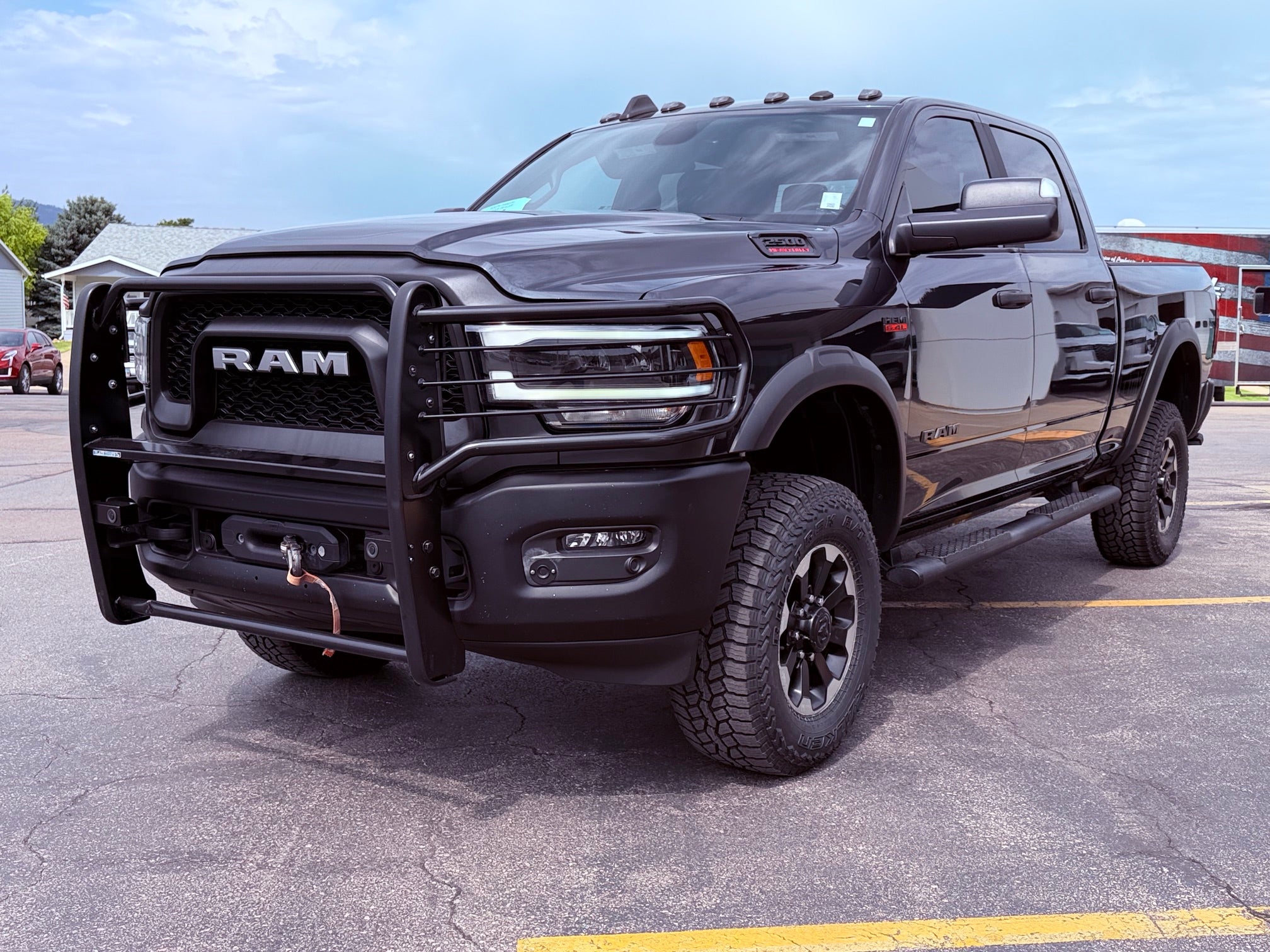 View vehicle photo 3